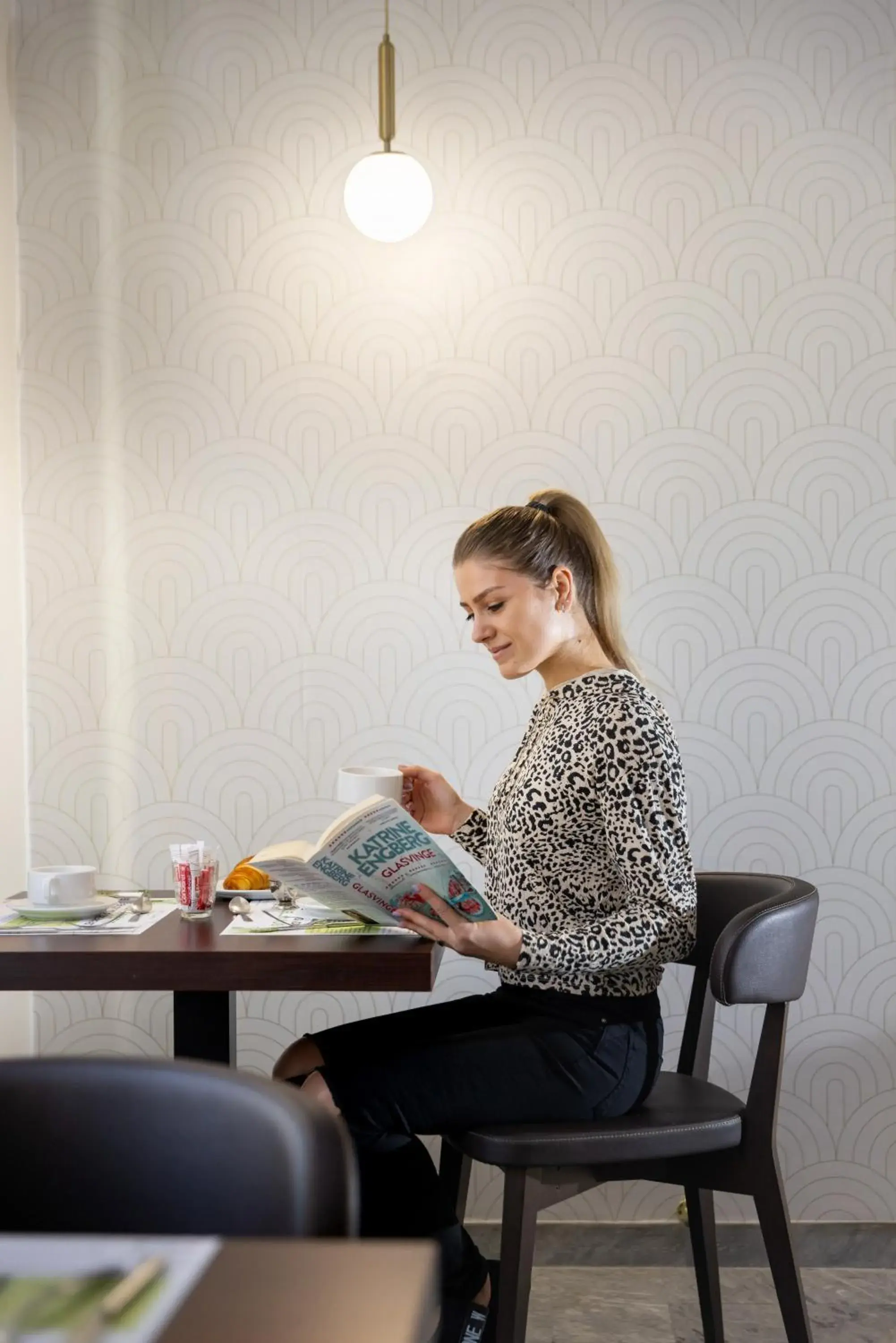 Restaurant/places to eat in Hôtel Locarno Nice Restaurant/places to eat in Hôtel Locarno Nice