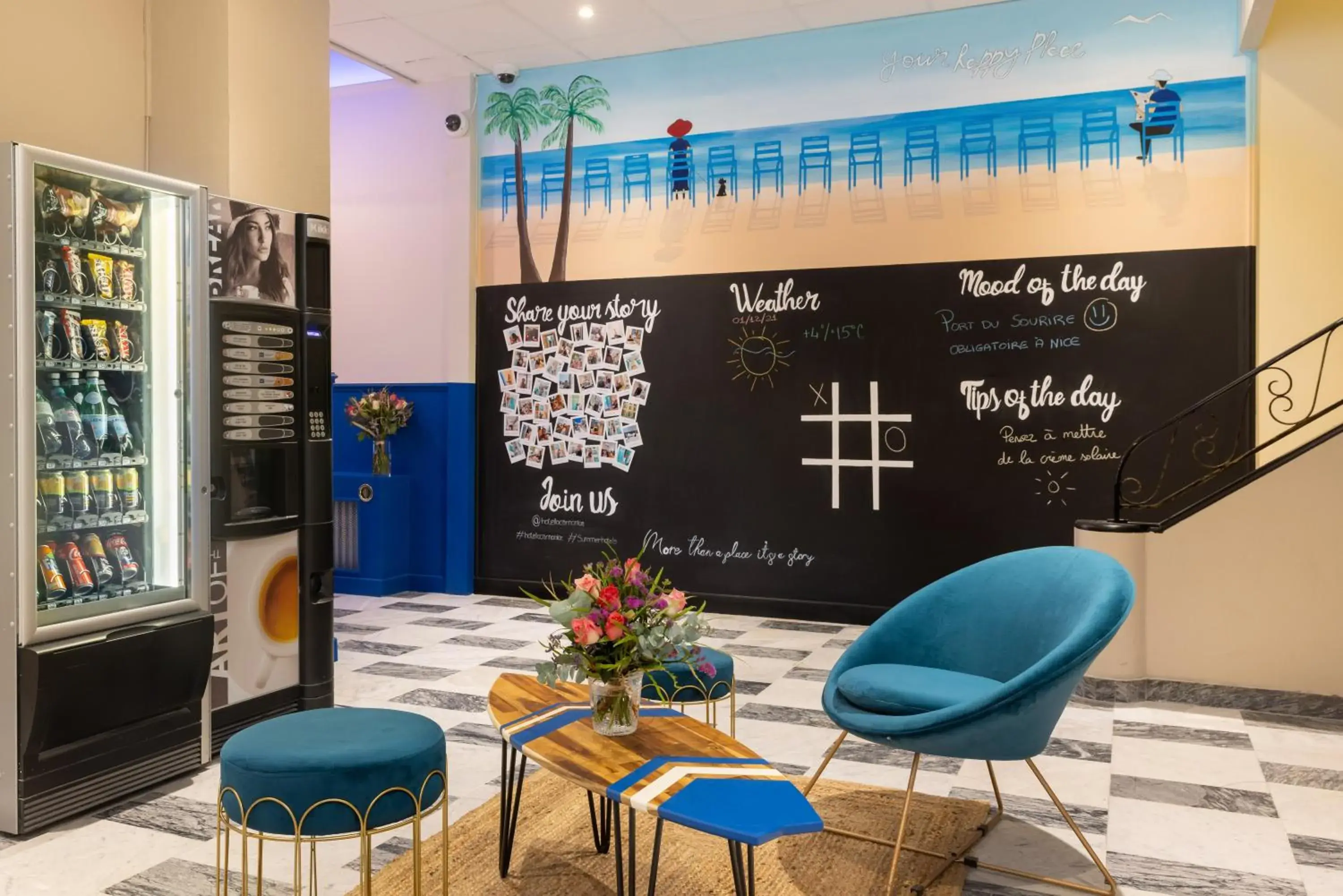 Lobby or reception in Hôtel Locarno Nice Lobby or reception in Hôtel Locarno Nice