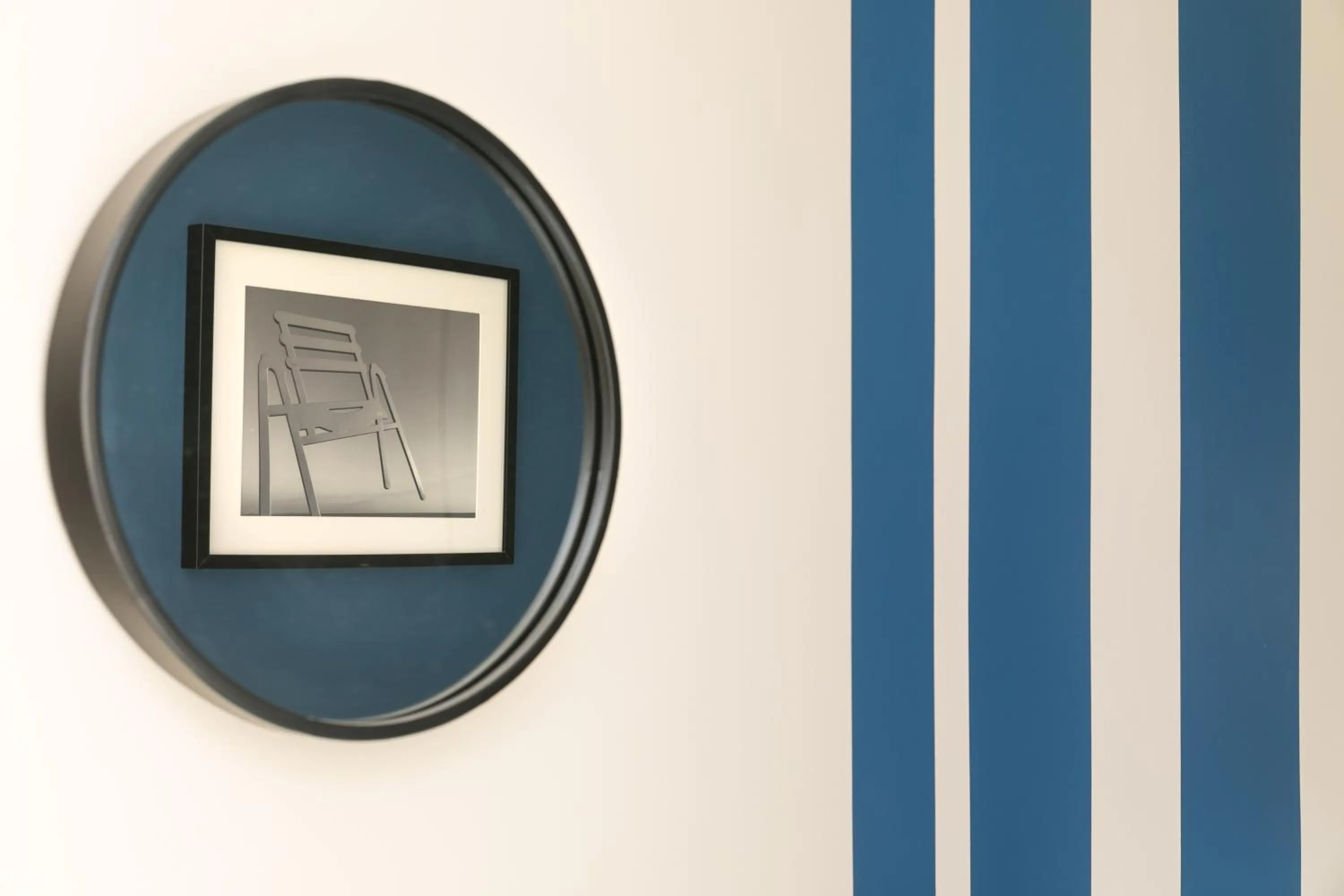 Decorative detail in Hôtel Locarno Nice