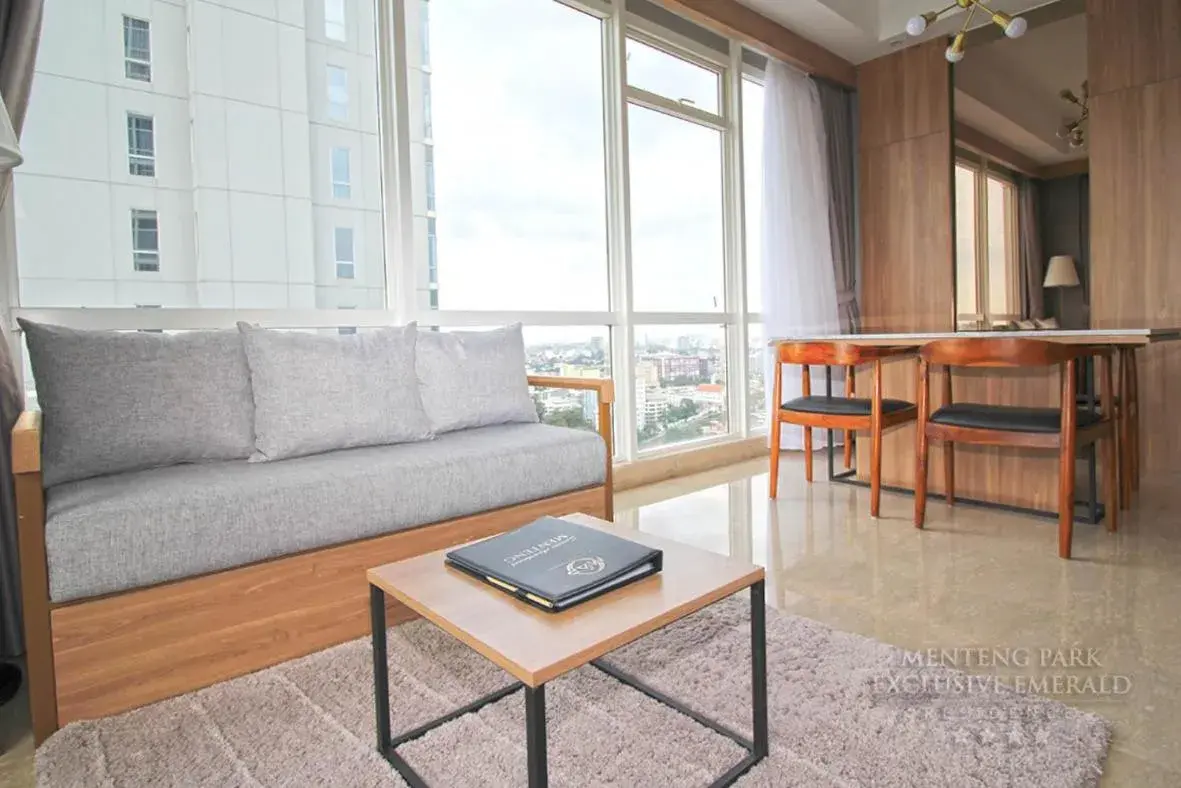 Menteng Park Exclusive Emerald Menteng Park Exclusive Emerald