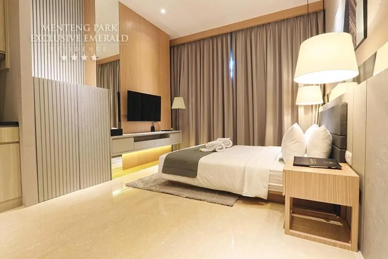 Bed in Menteng Park Exclusive Emerald