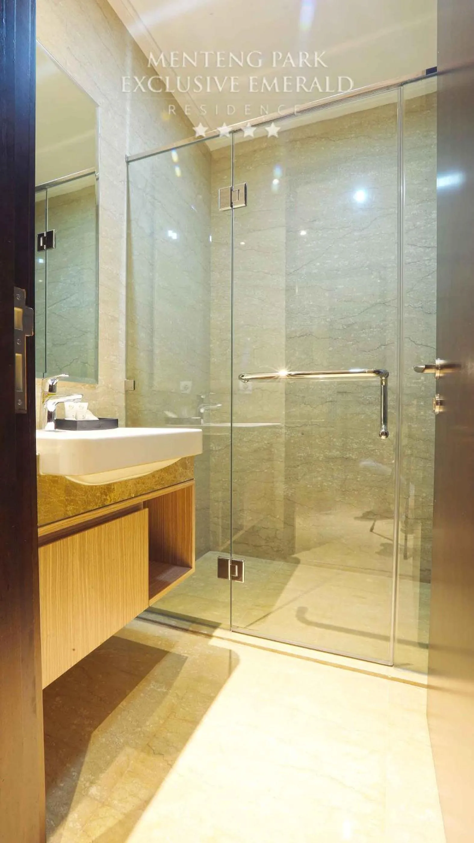 Menteng Park Exclusive Emerald