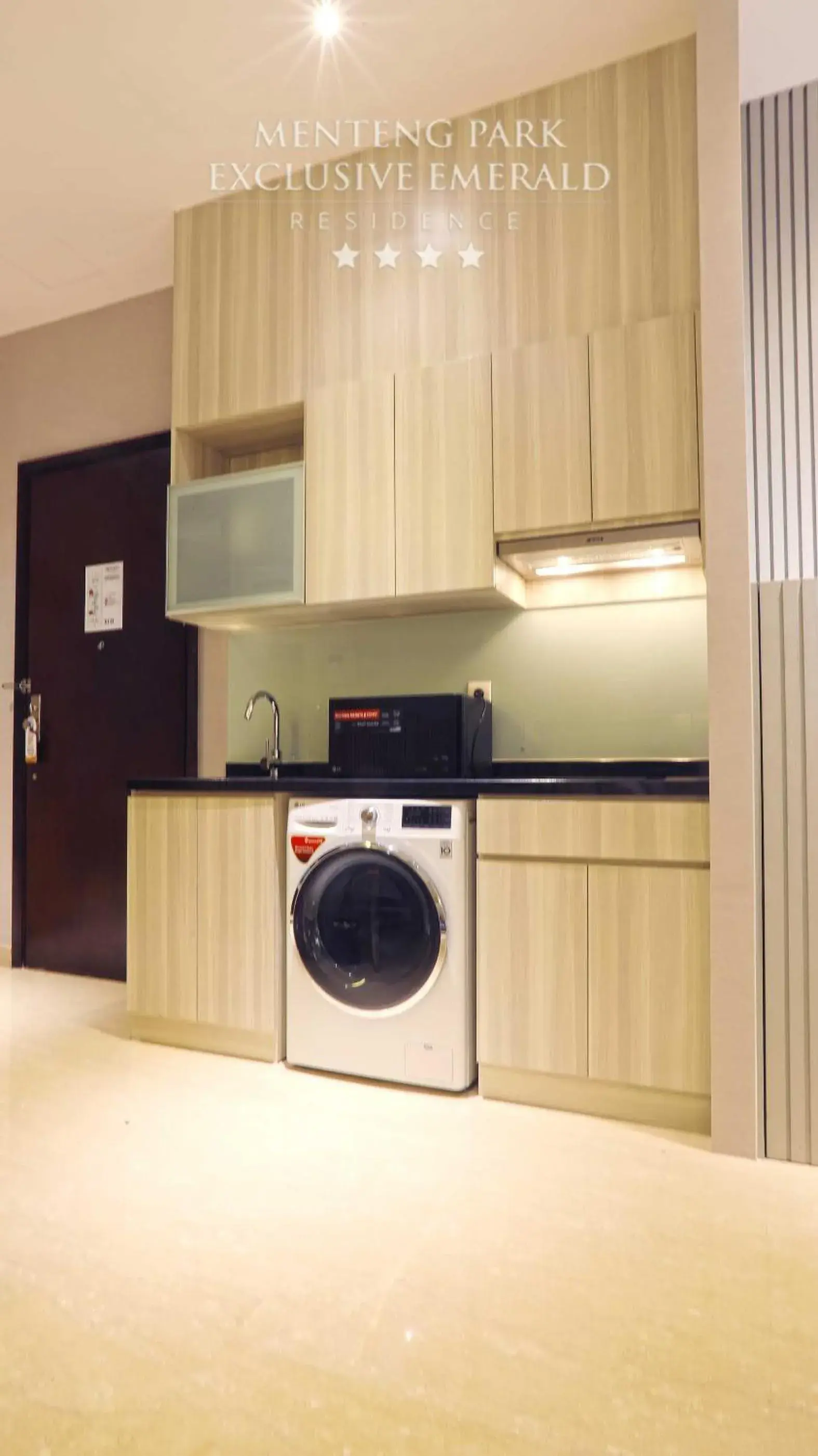 Menteng Park Exclusive Emerald Menteng Park Exclusive Emerald