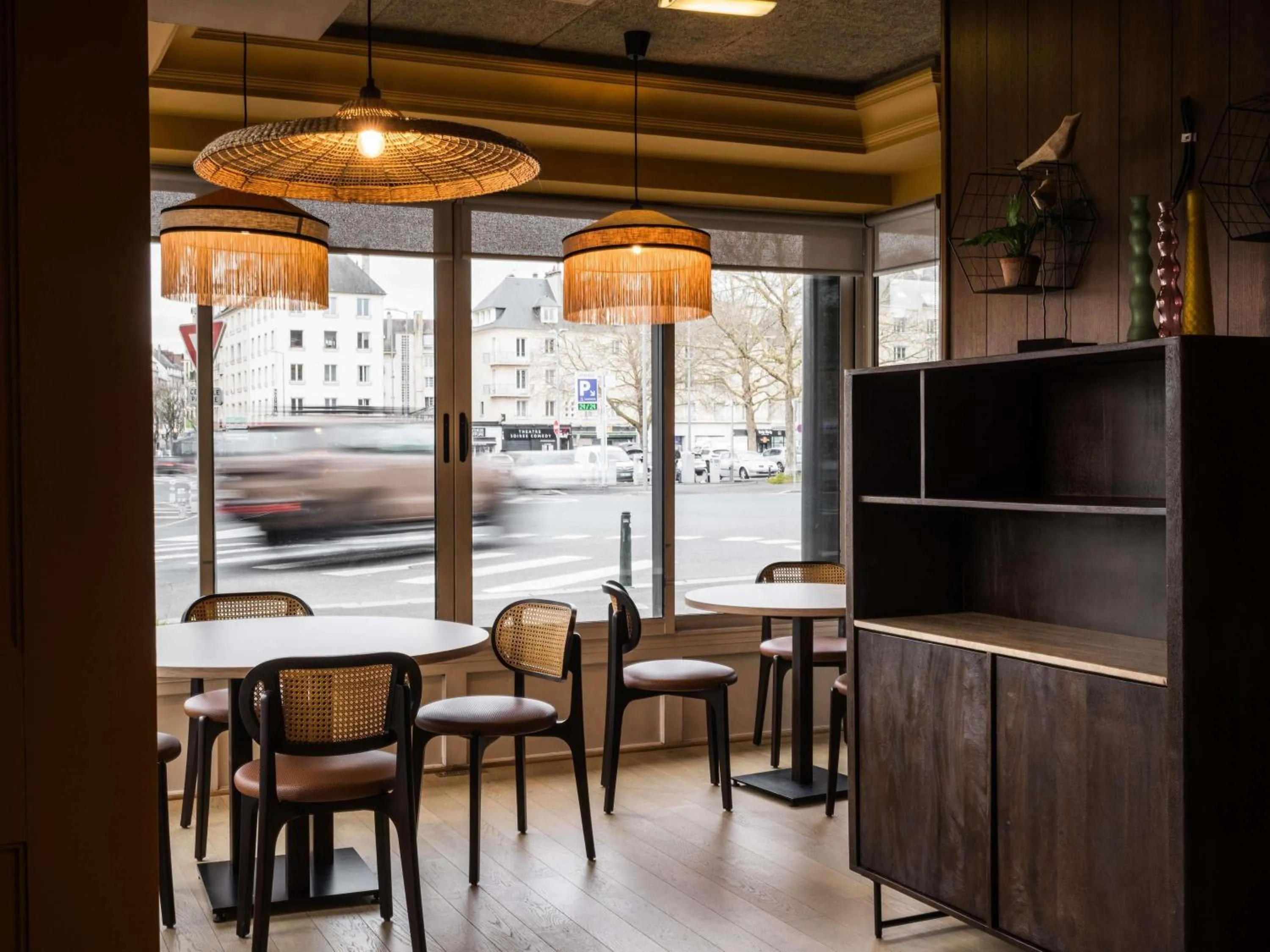 Breakfast in IBIS Port de plaisance