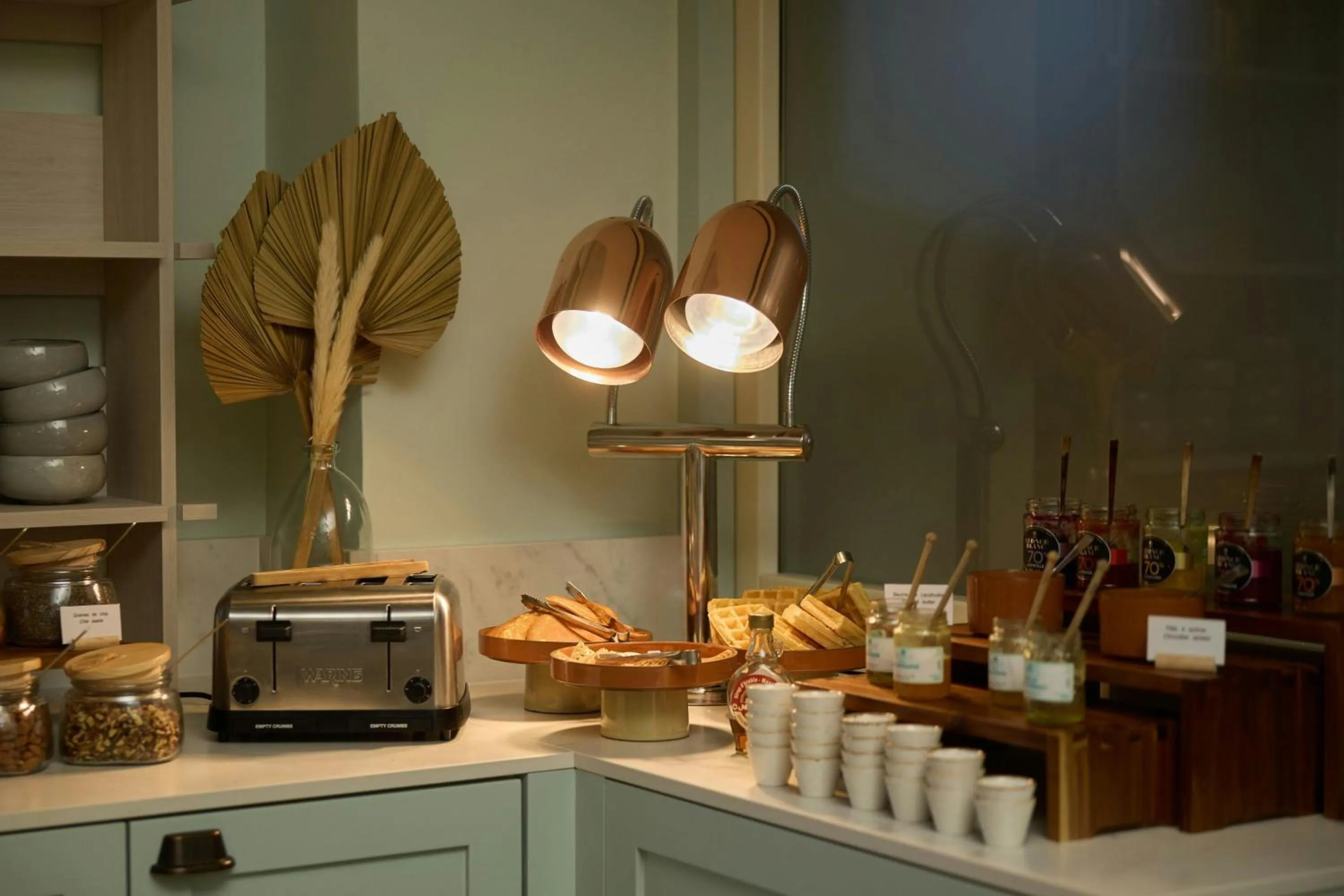 Restaurant/places to eat in La Bastide de Mougins, a Tribute Portfolio Hotel