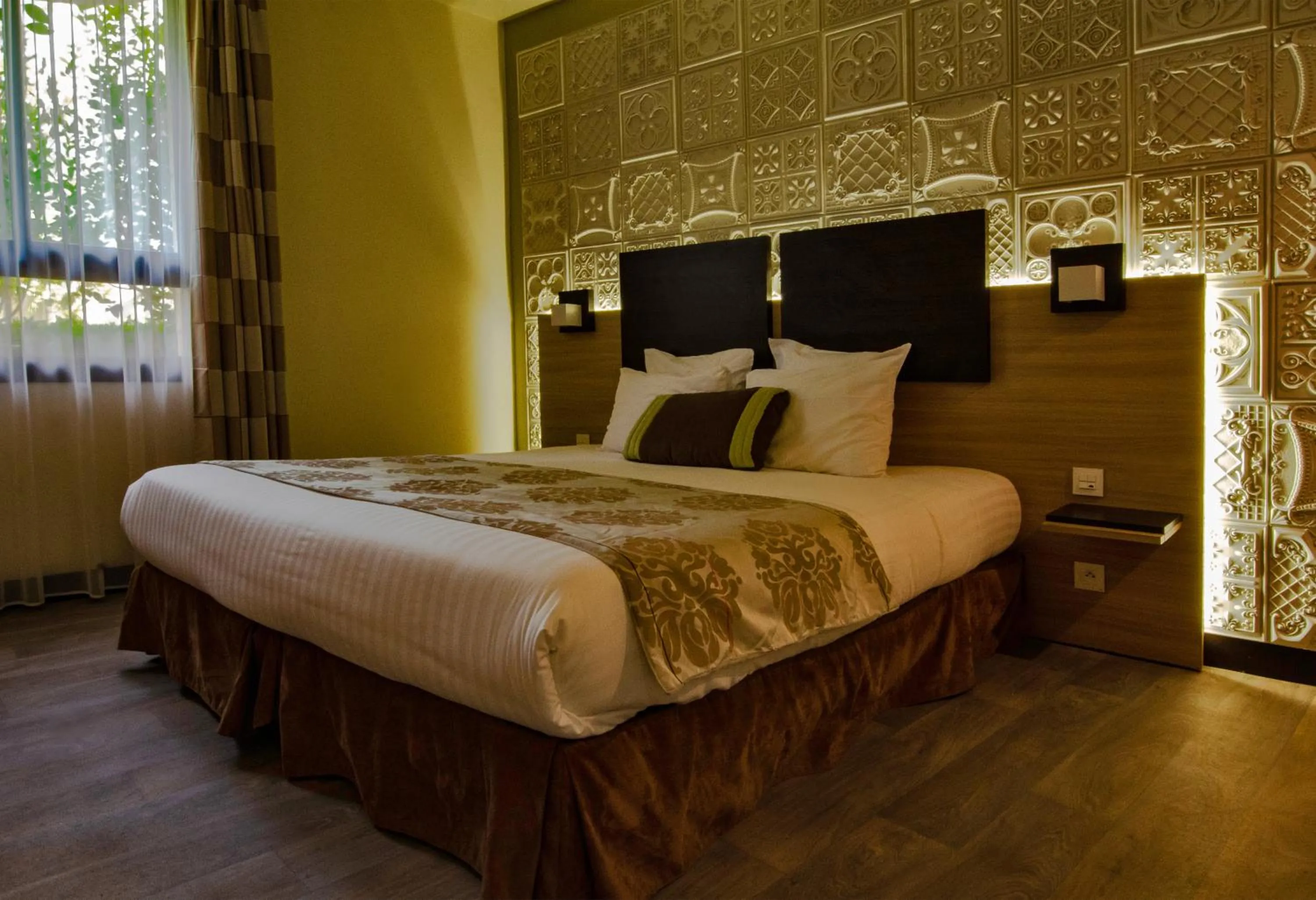 Bed in Au Grand Hôtel de Sarlat - Pavillon de SELVES