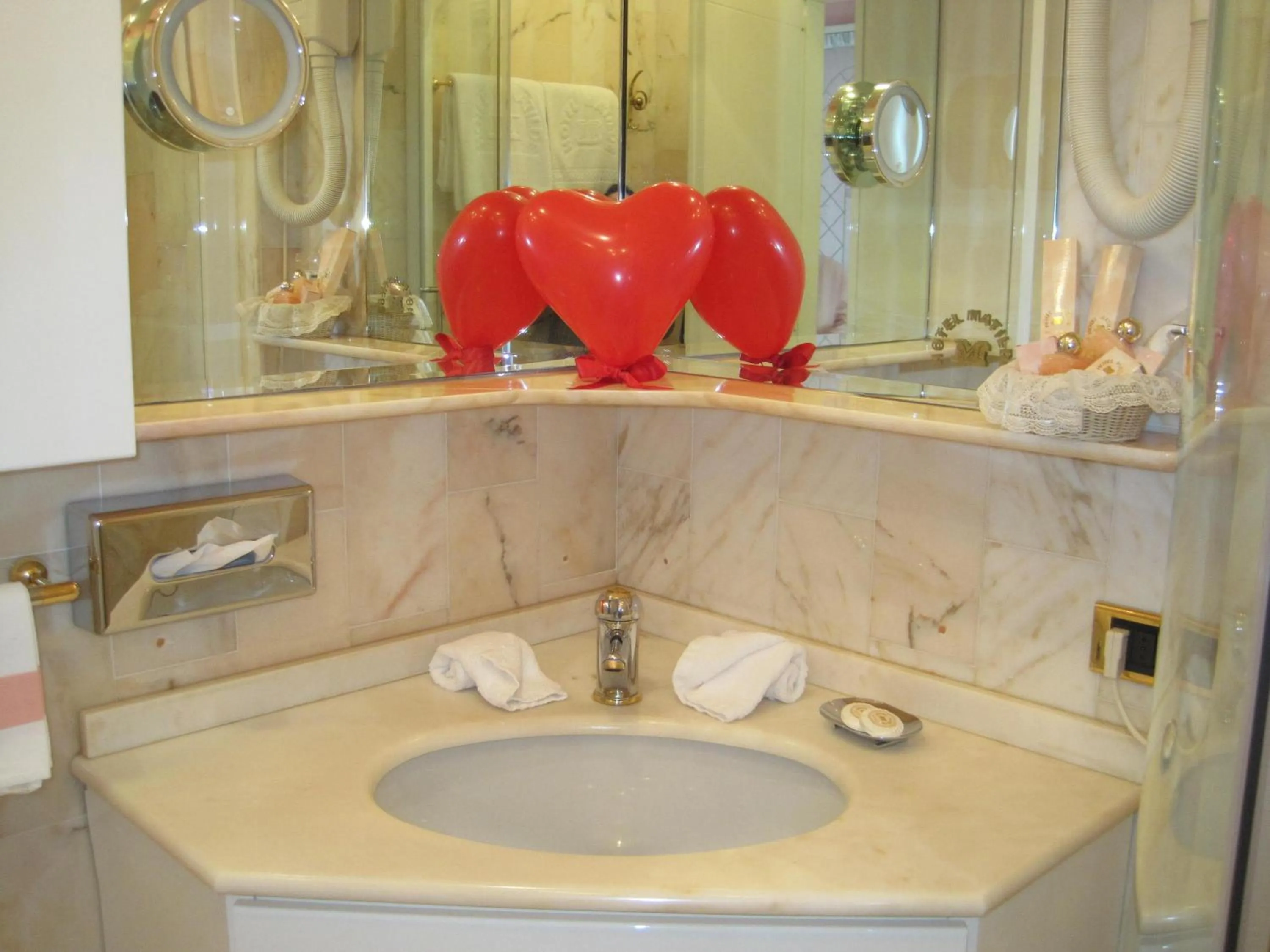 Bathroom in Hotel Matilde