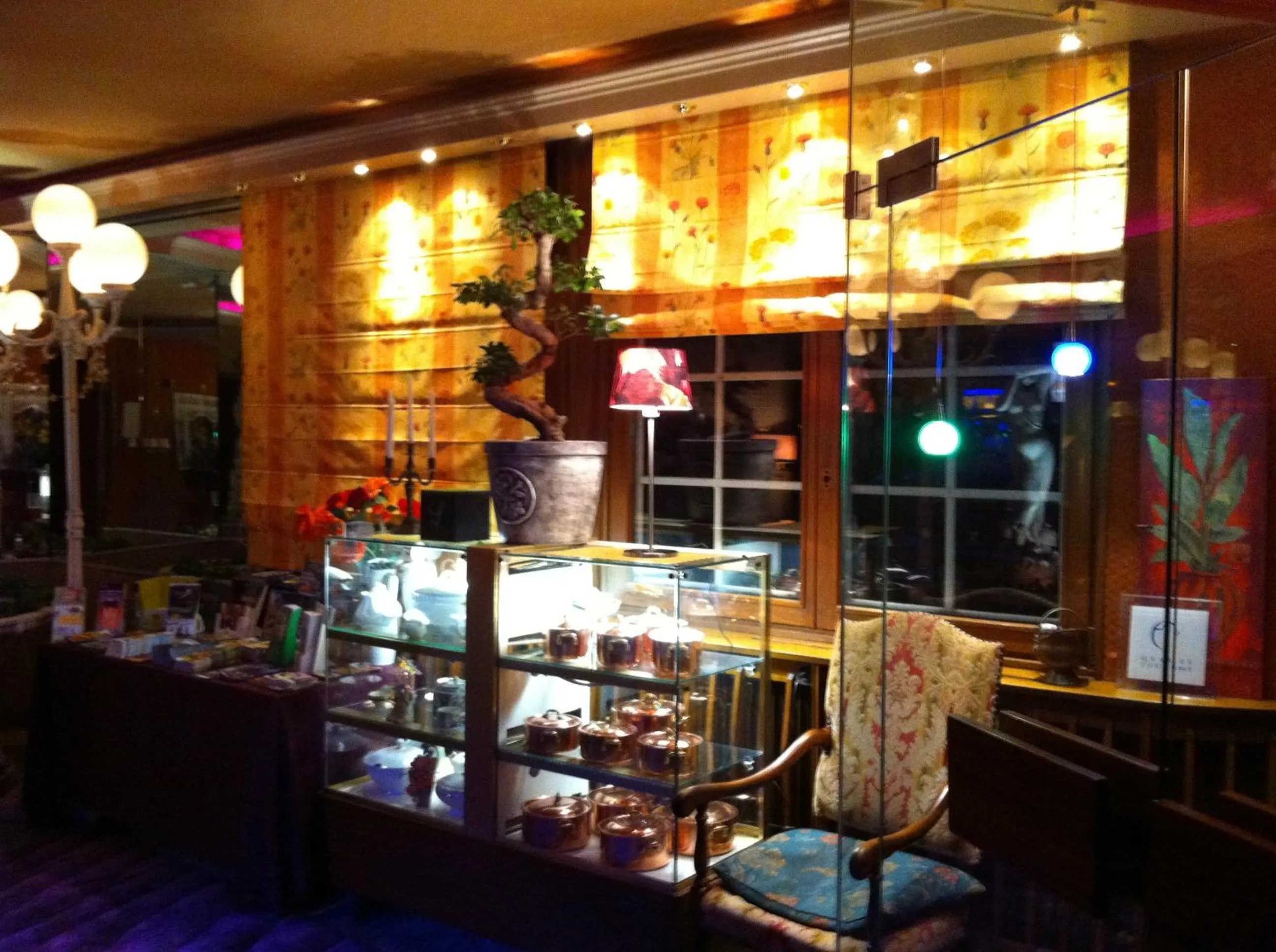 Decorative detail in La Roseraie Biebler