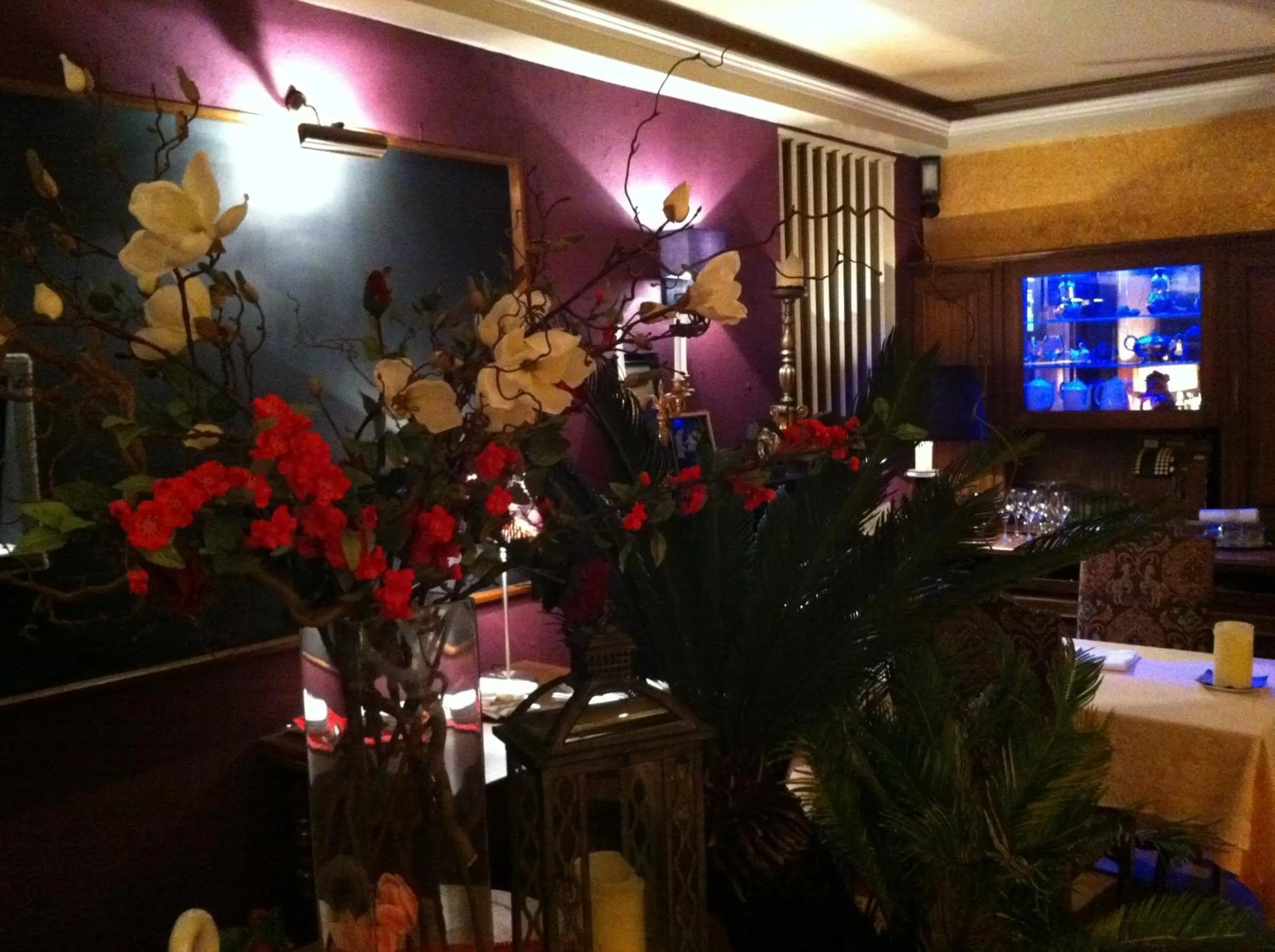 Restaurant/places to eat in La Roseraie Biebler