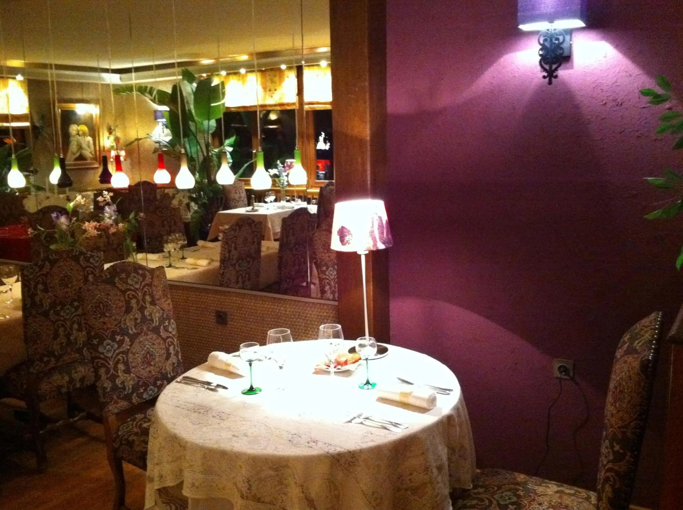 Restaurant/places to eat in La Roseraie Biebler