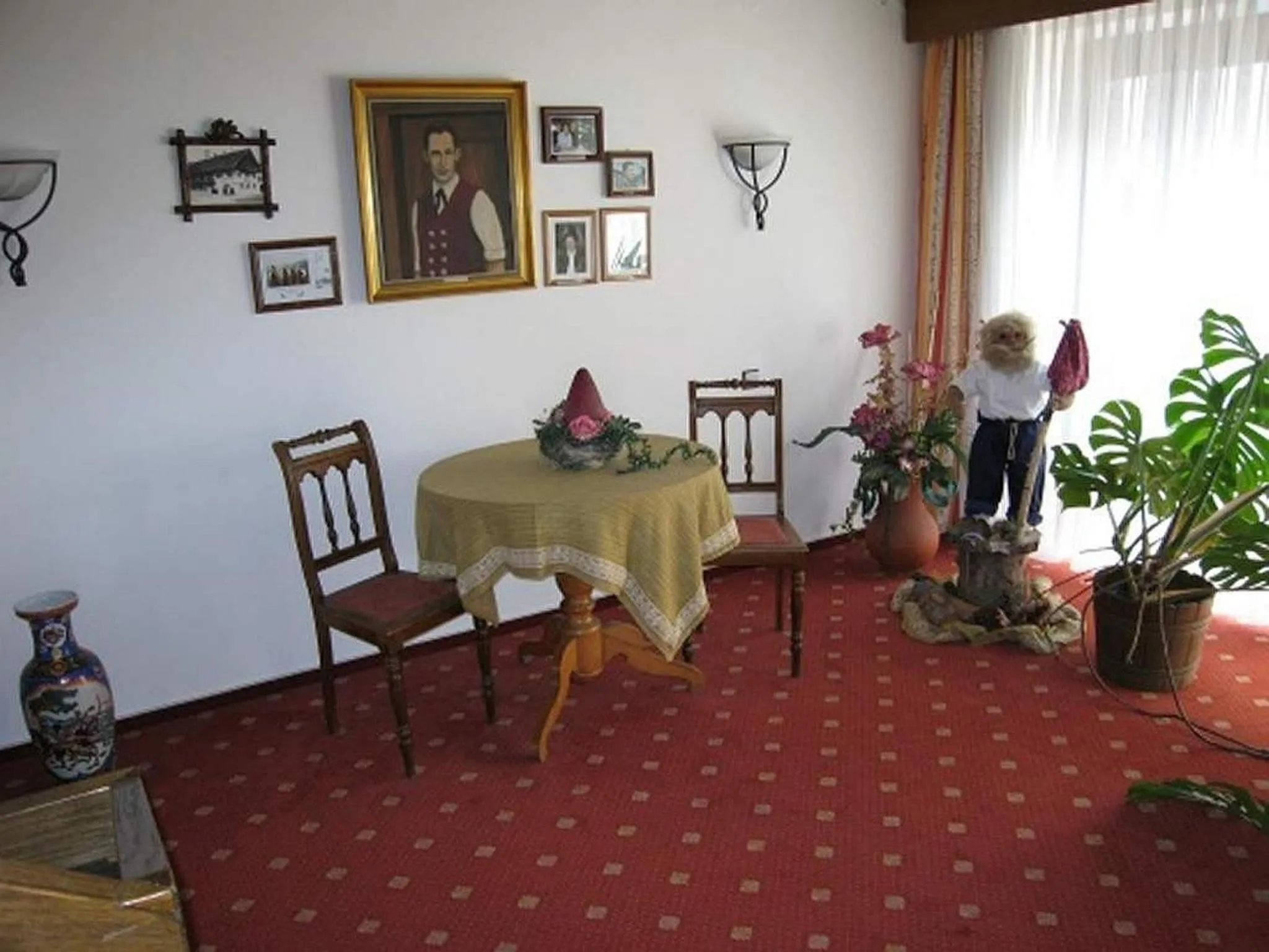 Seating area in Hotel Bräukeller