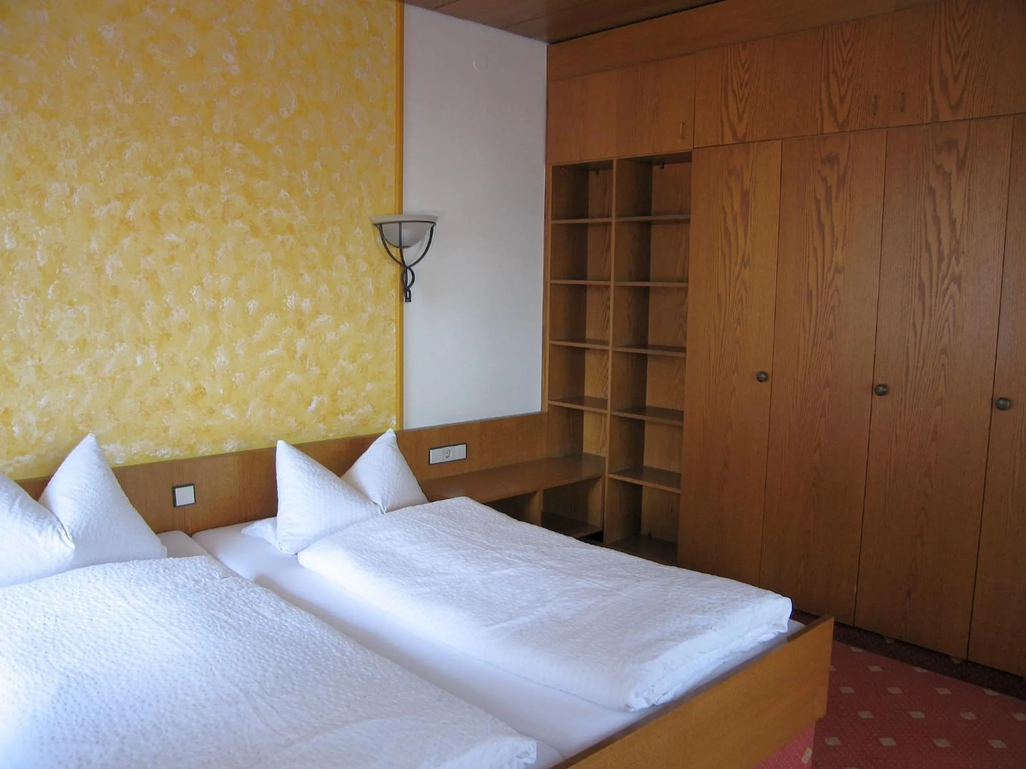 Bed in Hotel Bräukeller
