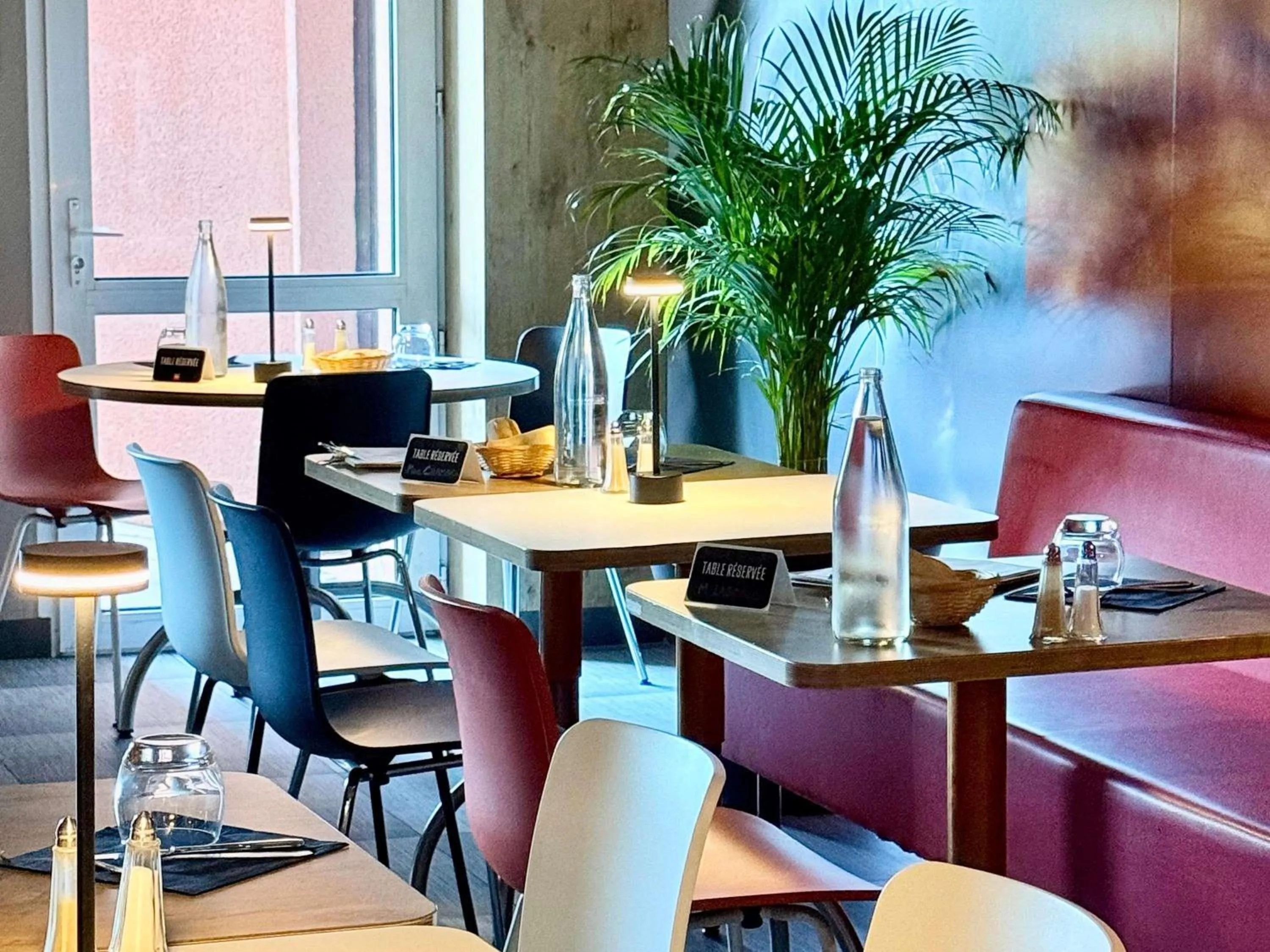 Restaurant/places to eat in ibis Toulouse Pont Jumeaux