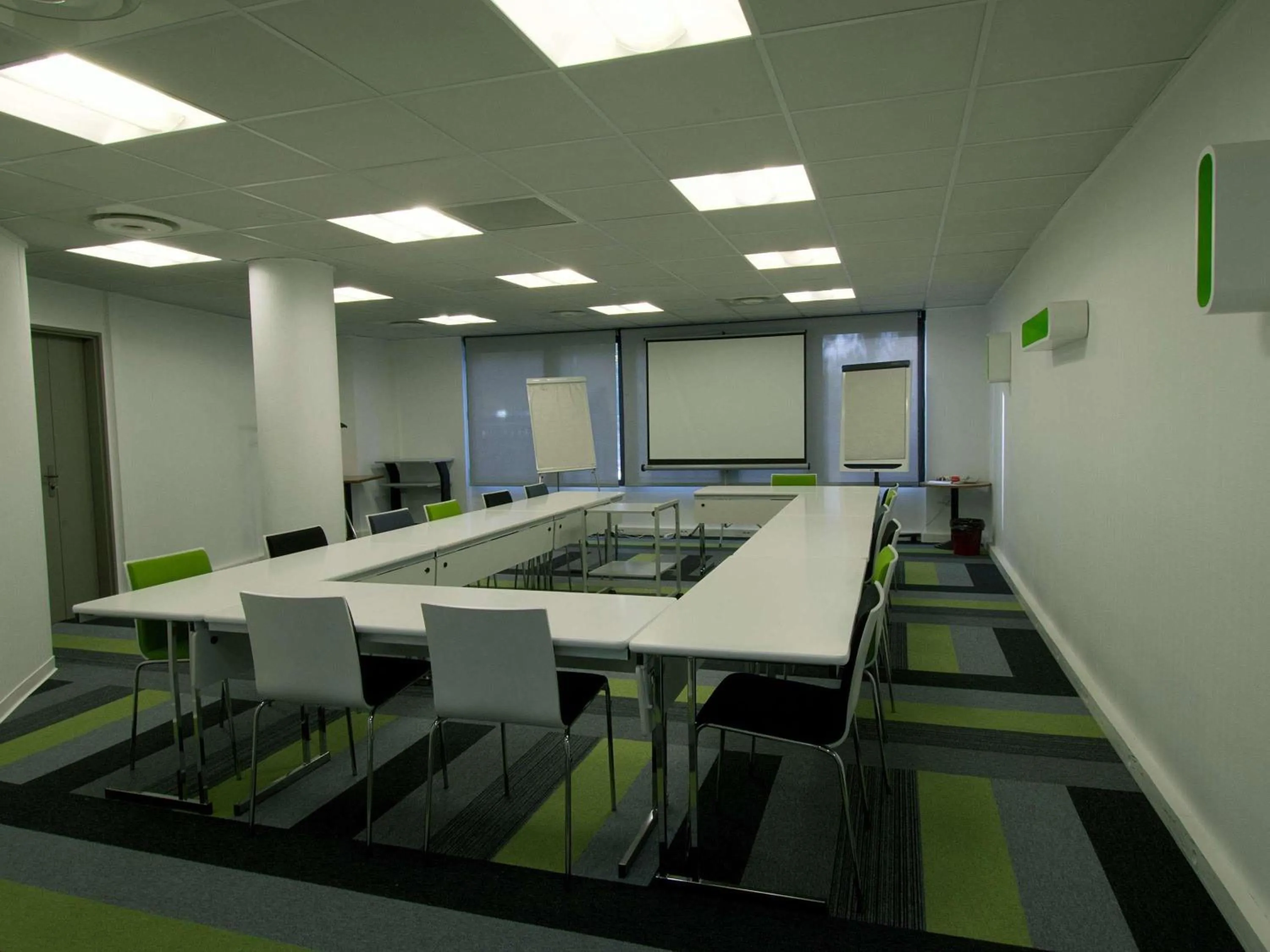 Meeting/conference room in ibis Toulouse Pont Jumeaux