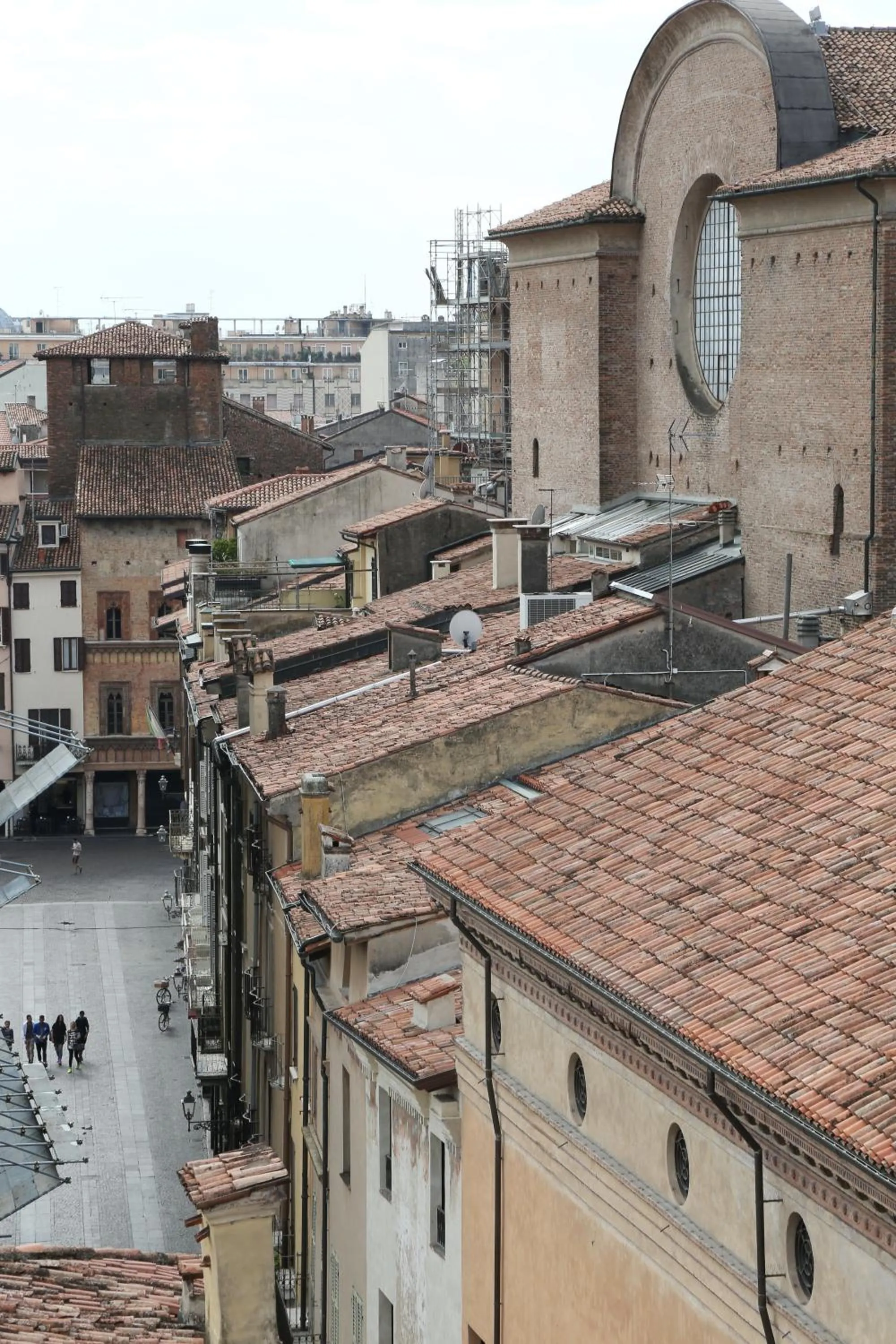 Neighbourhood in Hotel dei Gonzaga, MantegnaHotels