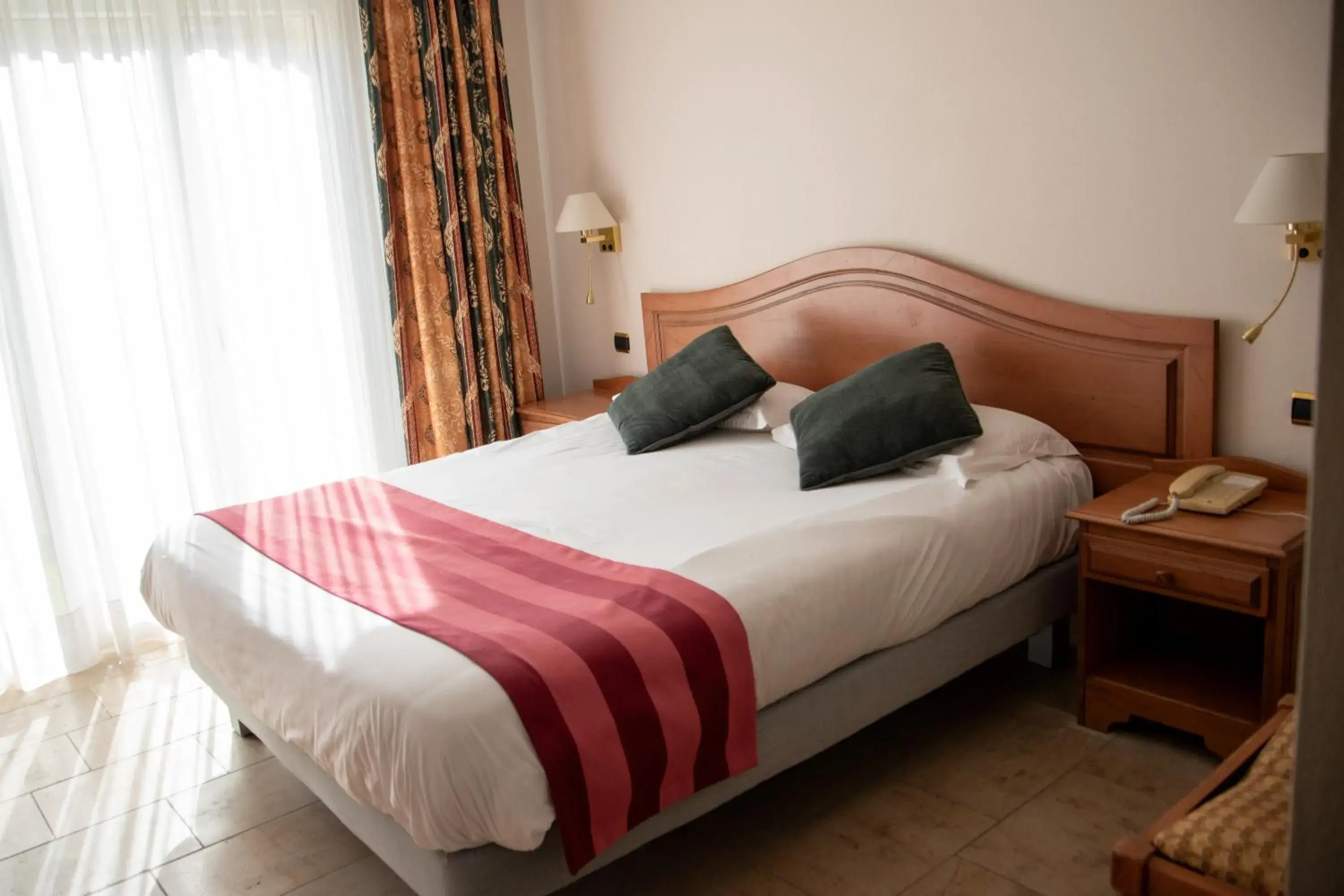 Bed in Logis Le Saint Nicolas Bed in Logis Le Saint Nicolas