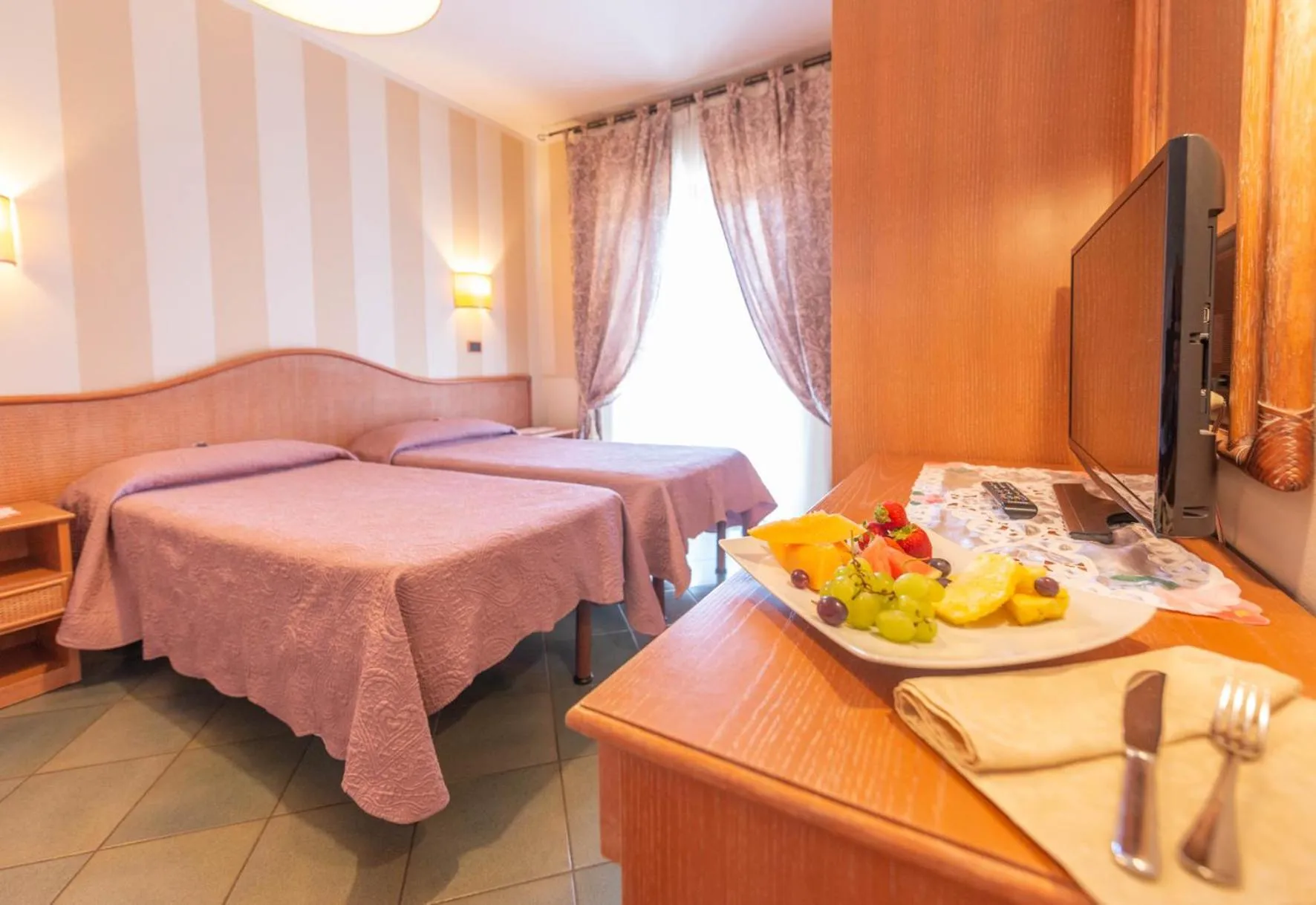 Photo of the whole room, Bed in Hotel Kyrton