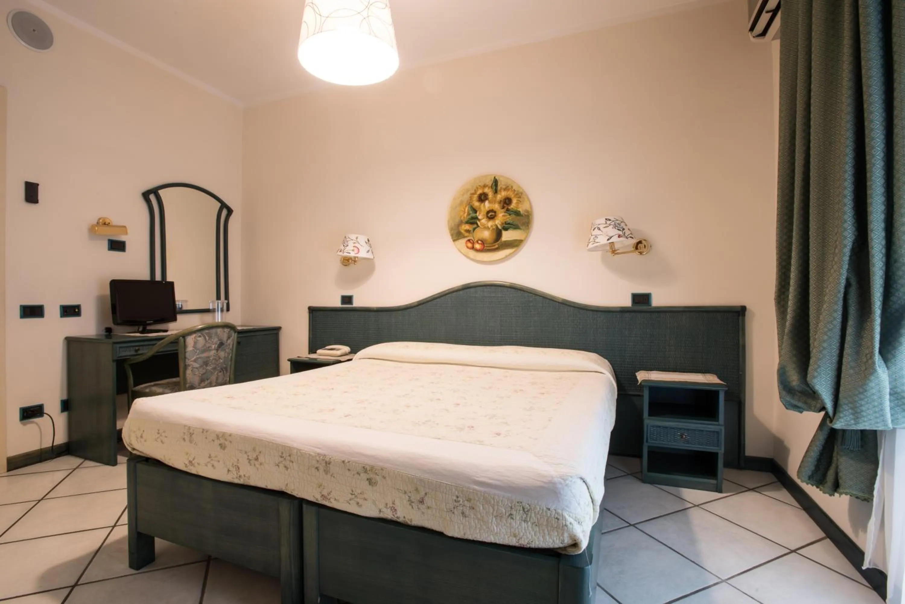 Other, Bed in Hotel Kyrton