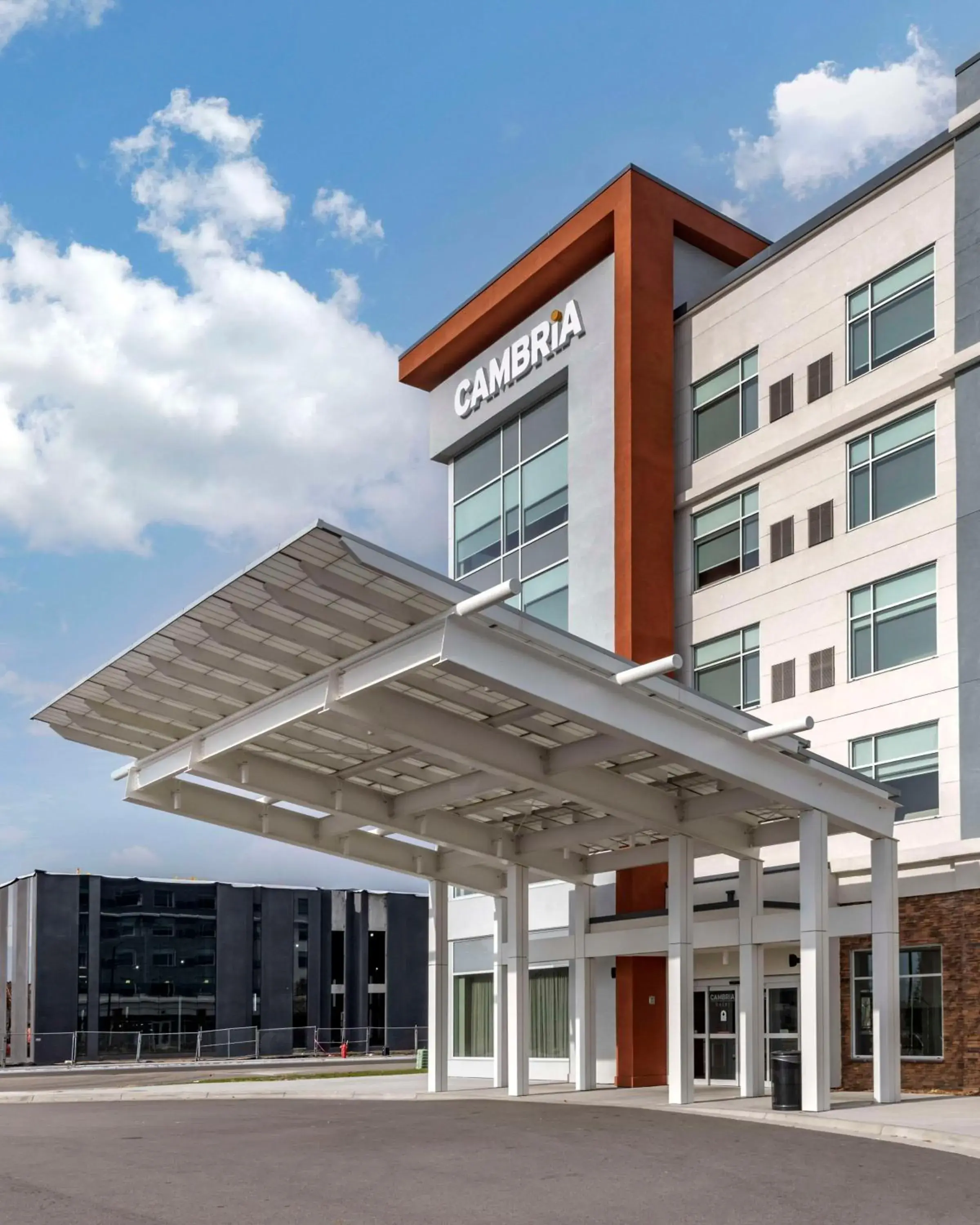 Property building in Cambria Hotel Bloomington Mall of America Minneapolis Airport Property building in Cambria Hotel Bloomington Mall of America Minneapolis Airport