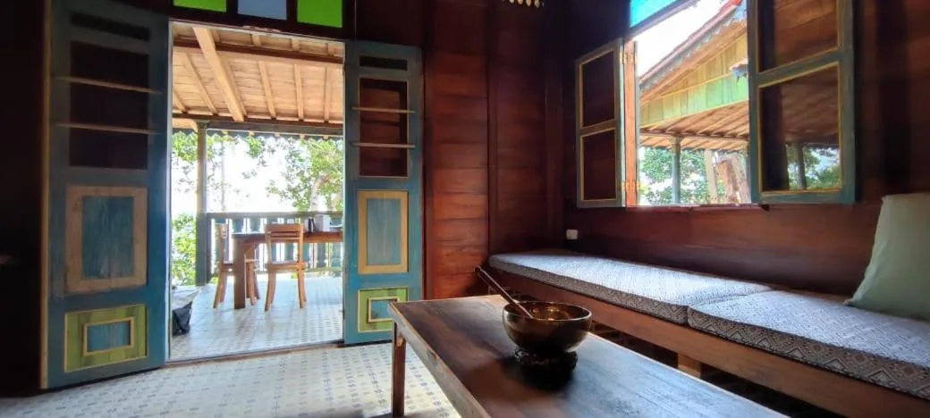 Living room, Bed in Alam Kita