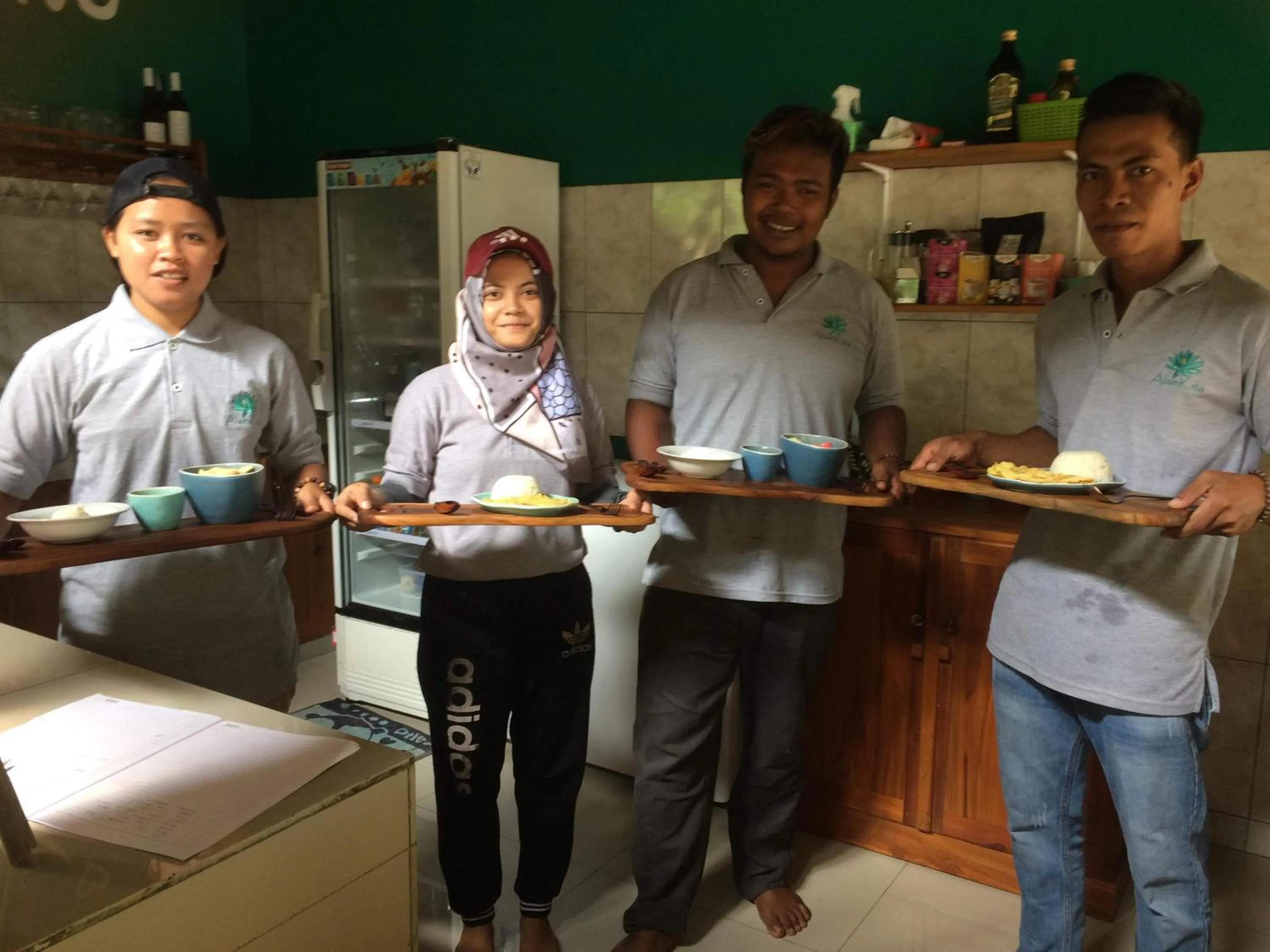 Staff in Alam Kita