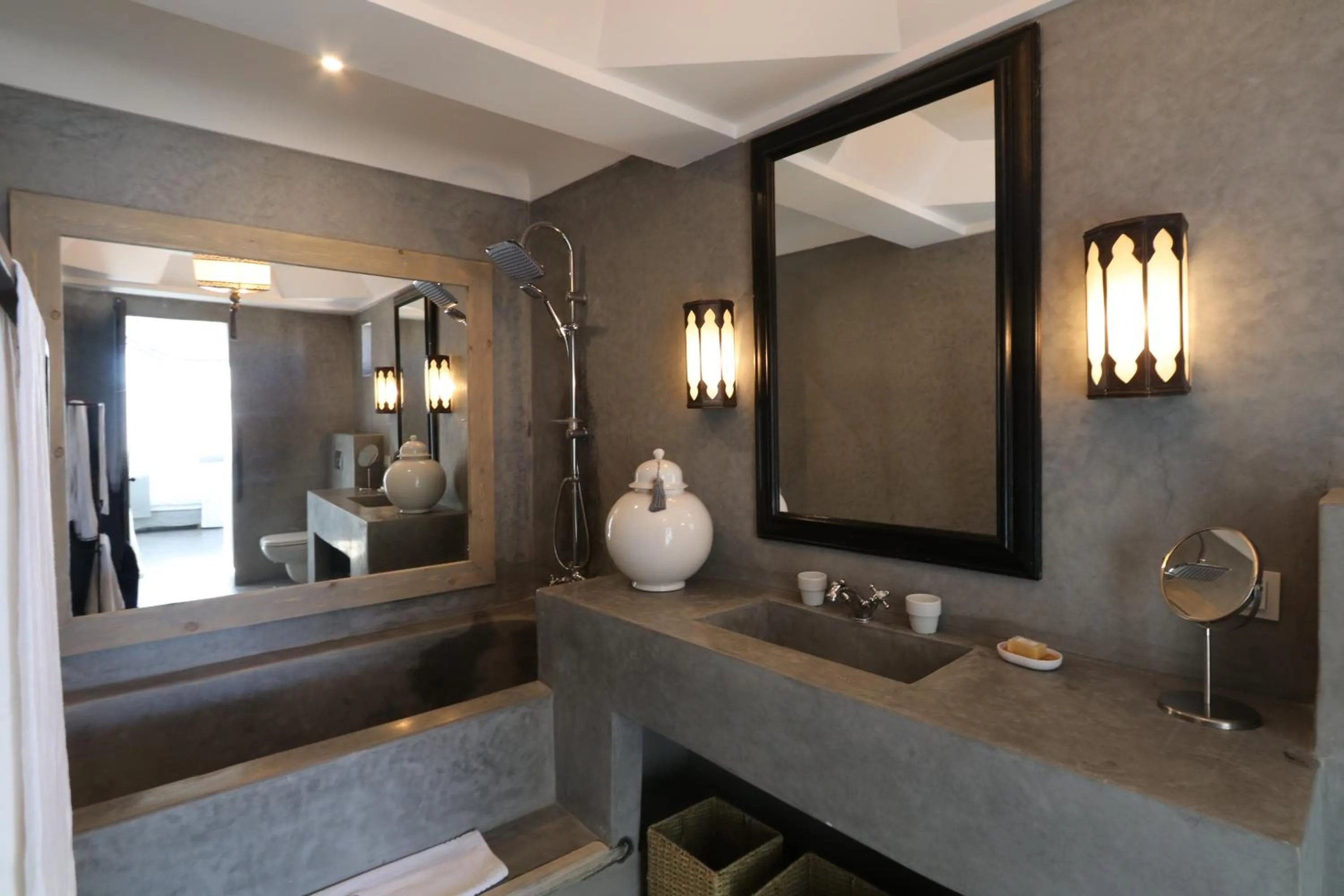 Bathroom in Dar Seven