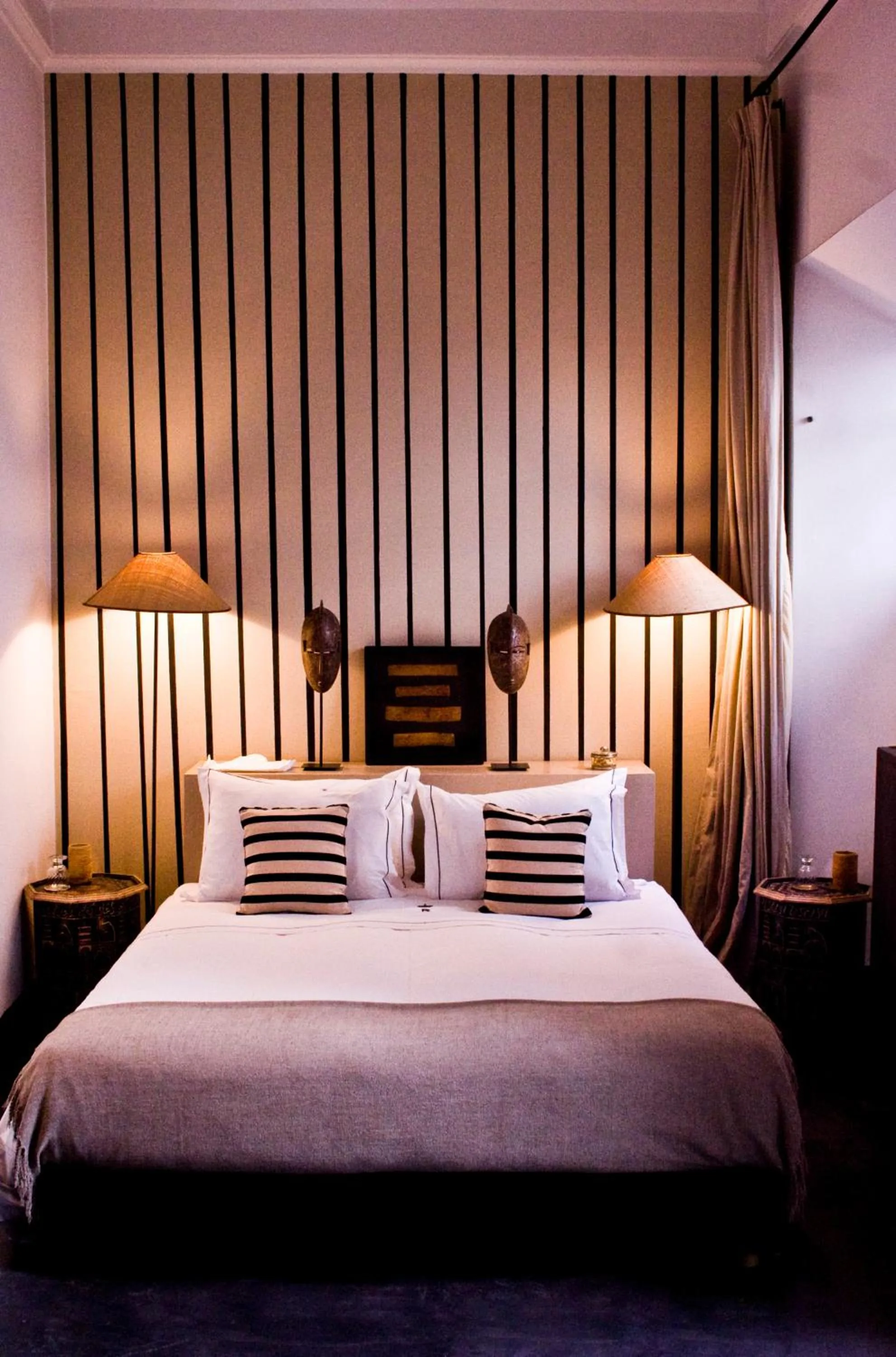 Bedroom, Bed in Dar Seven