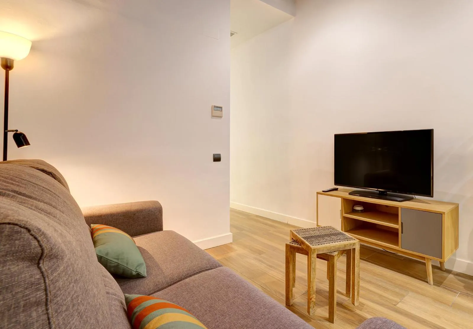 TV and multimedia in Aqua Apartments Málaga