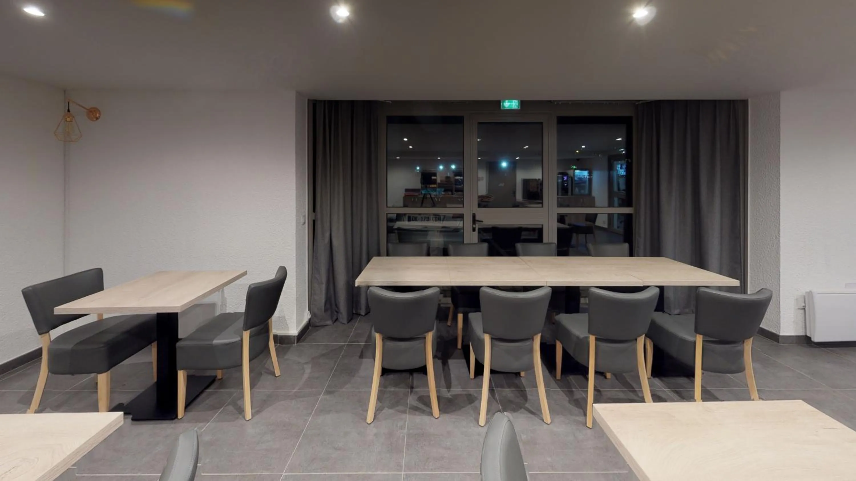 Buffet breakfast in Hôtel du stade ex Kyriad Direct Lille Est Stade Pierre Mauroy