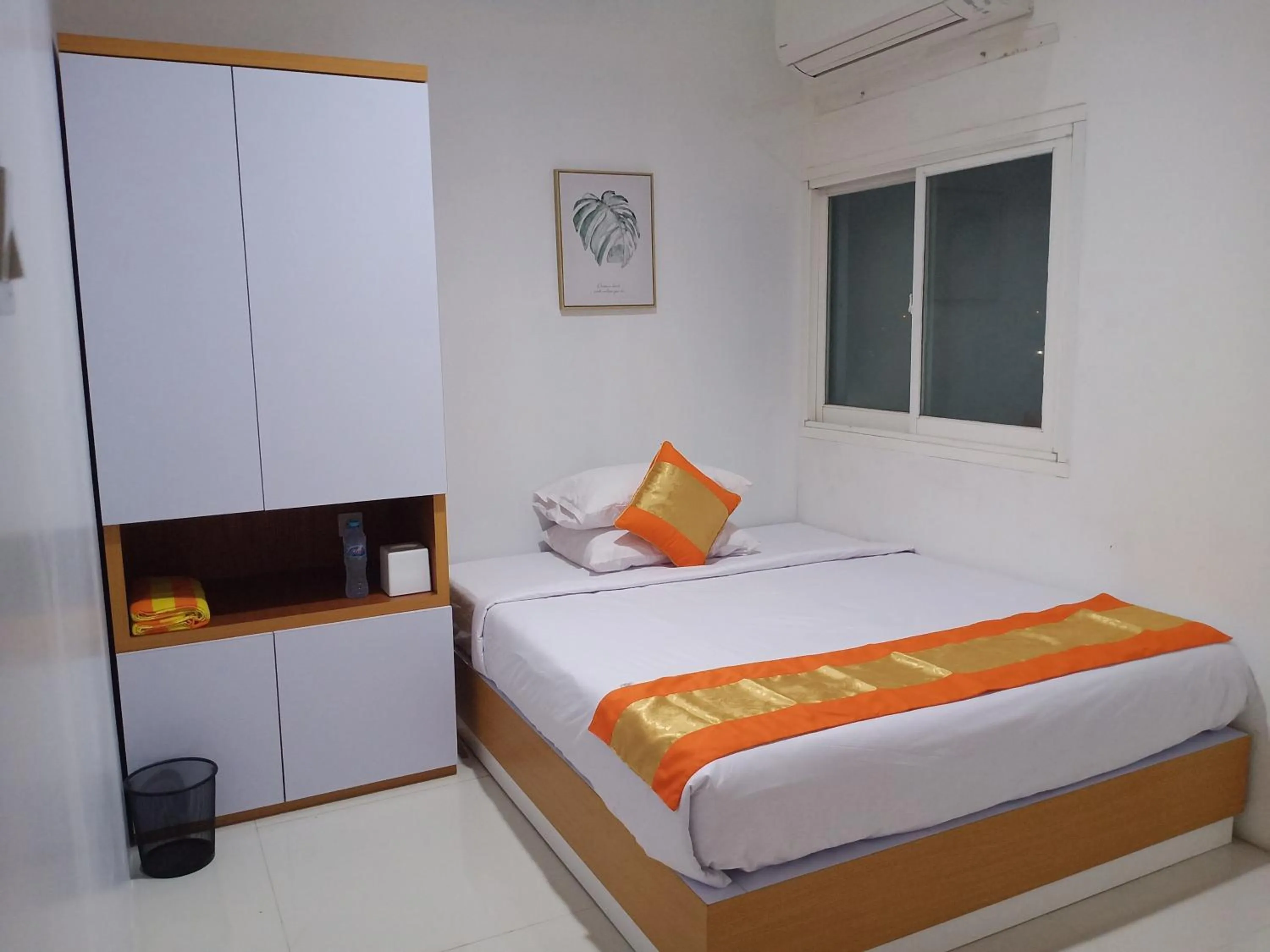 Guests, Bed in Arawa Traveller's Inn Motel