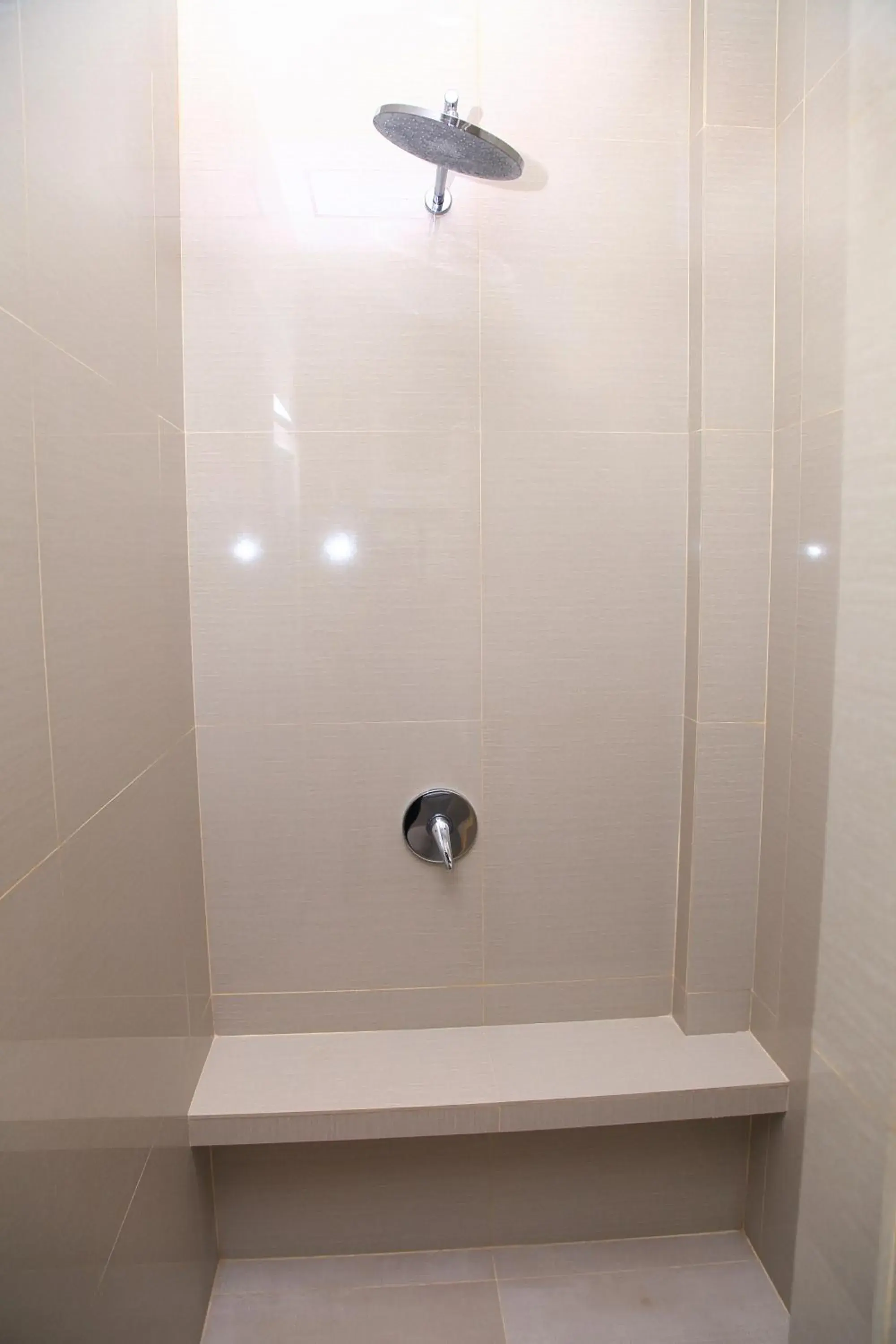 Bathroom in Arawa Traveller's Inn Motel Bathroom in Arawa Traveller's Inn Motel