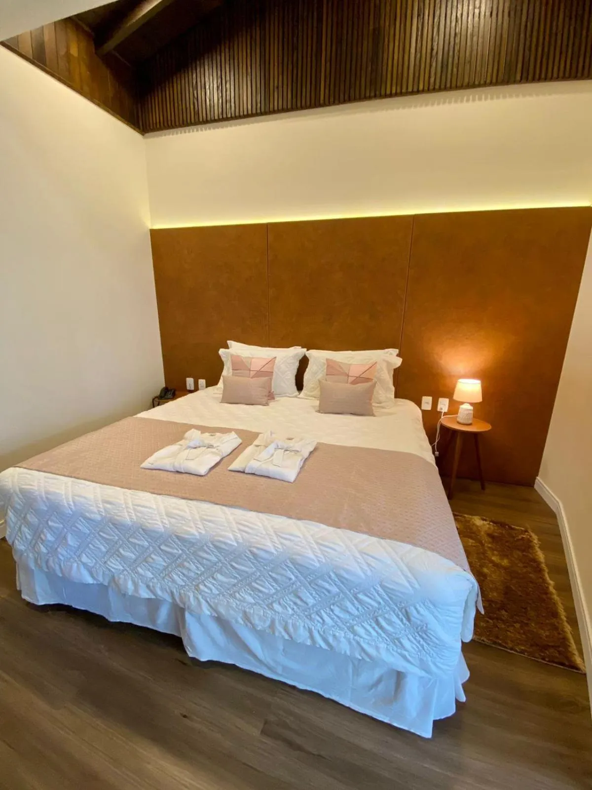 Bed in Estaleiro Guest House