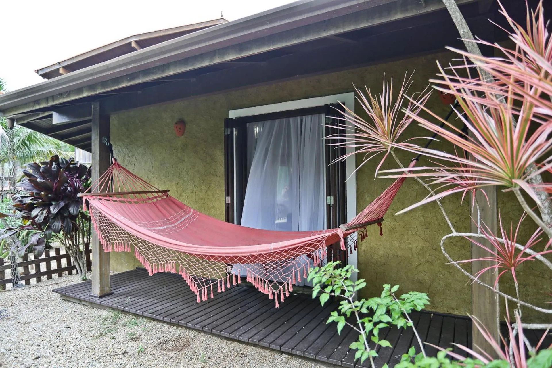 Patio in Estaleiro Guest House