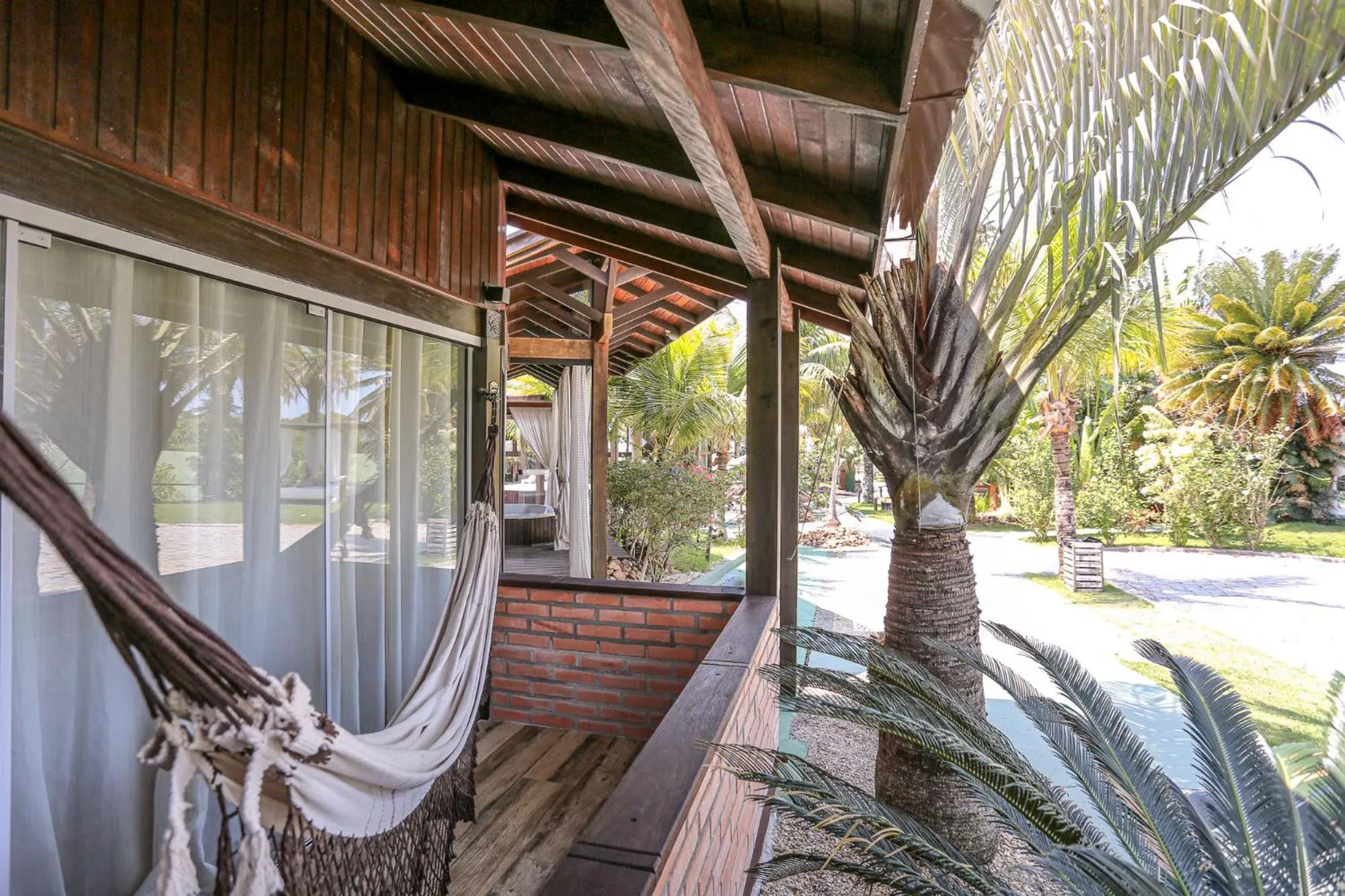 Patio in Estaleiro Guest House