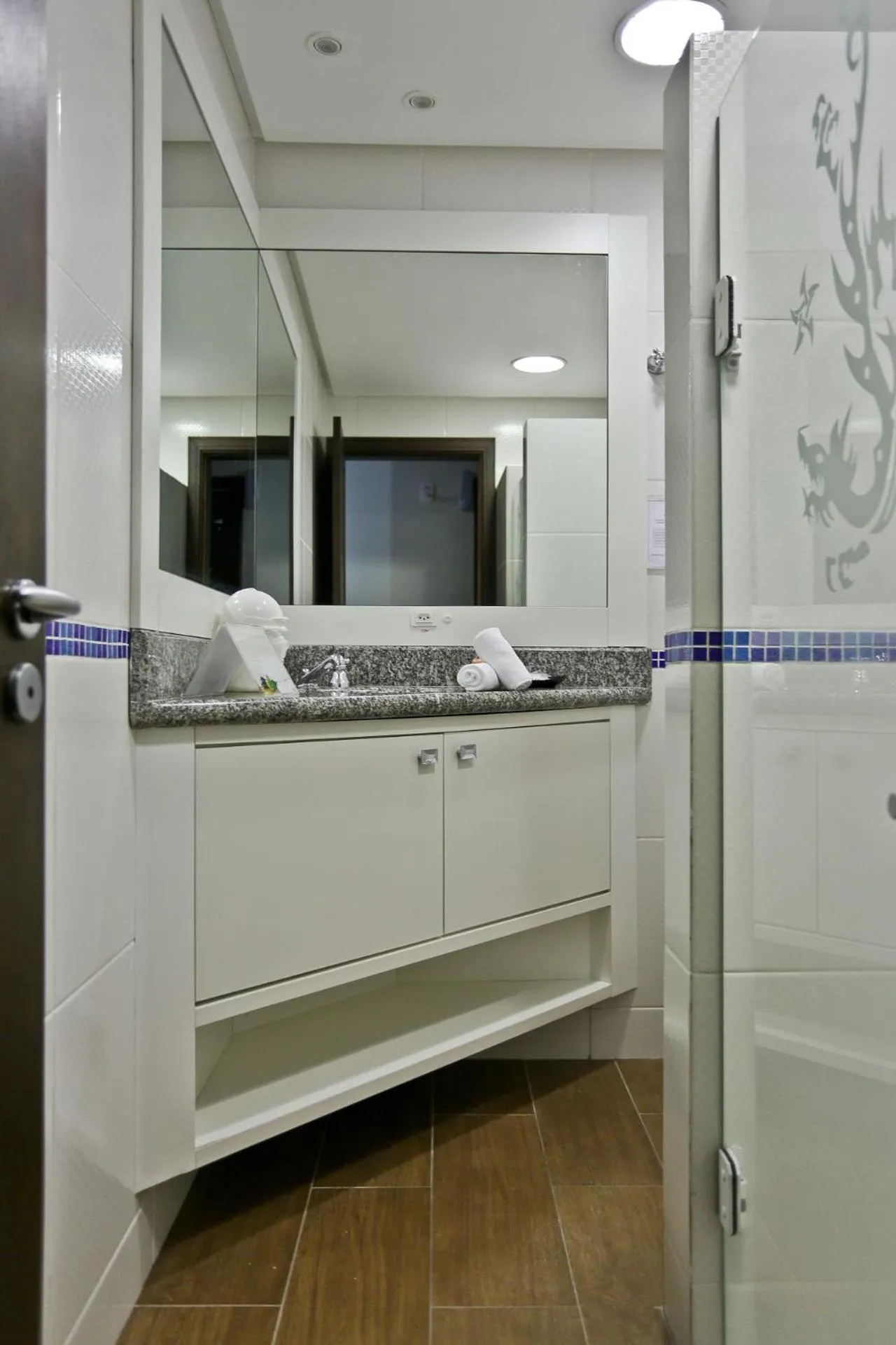 Bathroom in Estaleiro Guest House