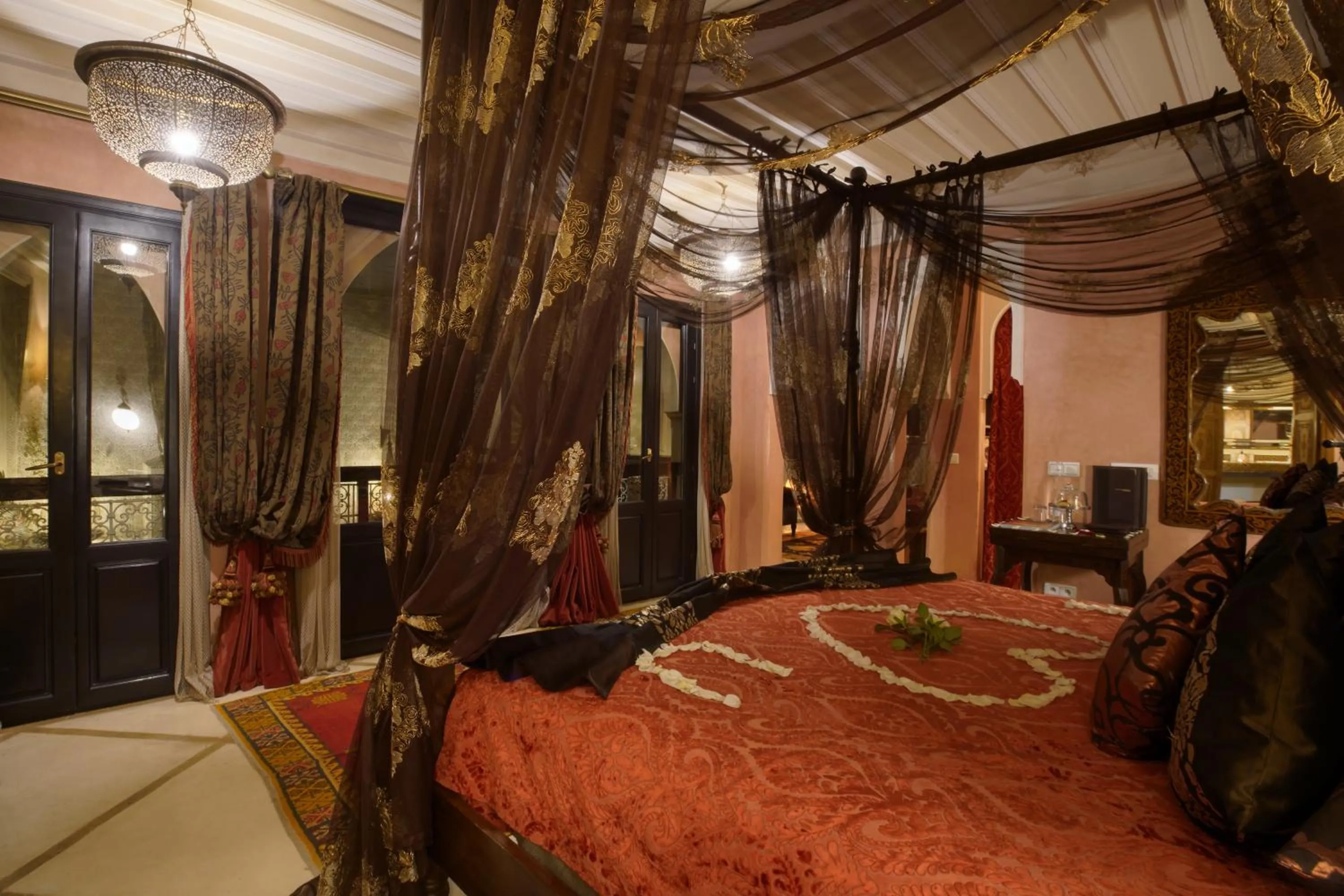 Bed in Riad Kheirredine