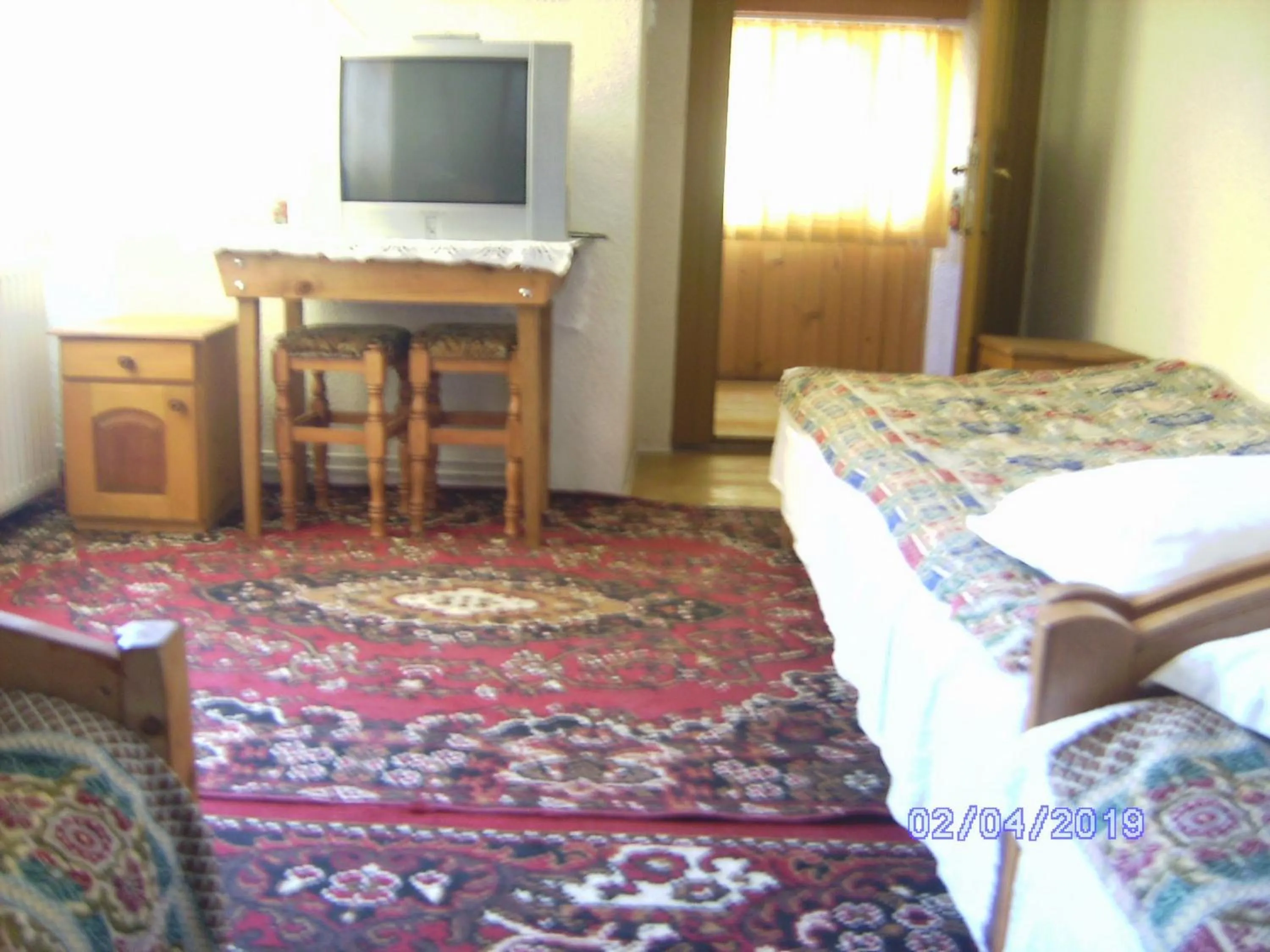 Economy Quadruple Room with Shared Bathroom in Pensiunea Irina 1 si 2