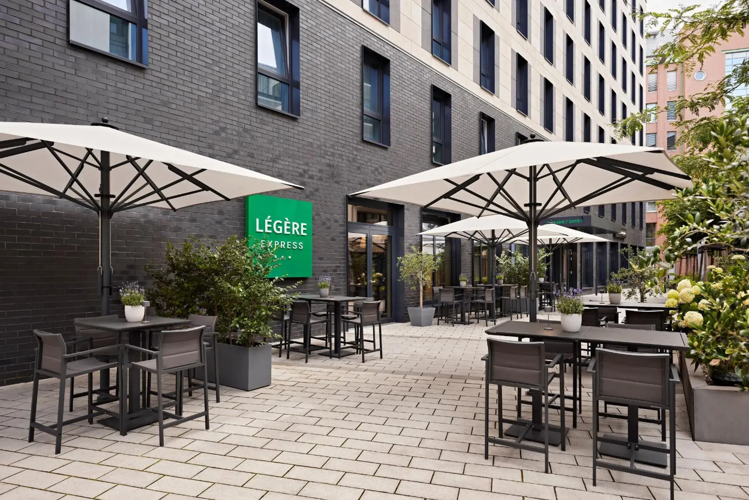 Property building in LÉGÈRE EXPRESS Leipzig Property building in LÉGÈRE EXPRESS Leipzig