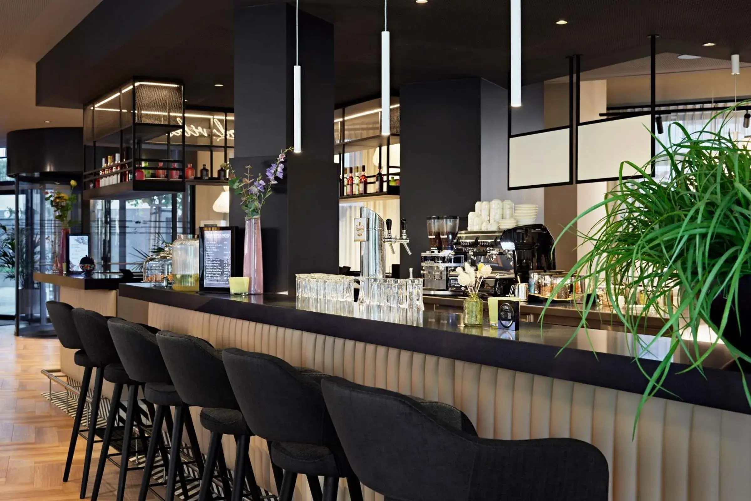 Restaurant/places to eat in LÉGÈRE EXPRESS Leipzig Restaurant/places to eat in LÉGÈRE EXPRESS Leipzig