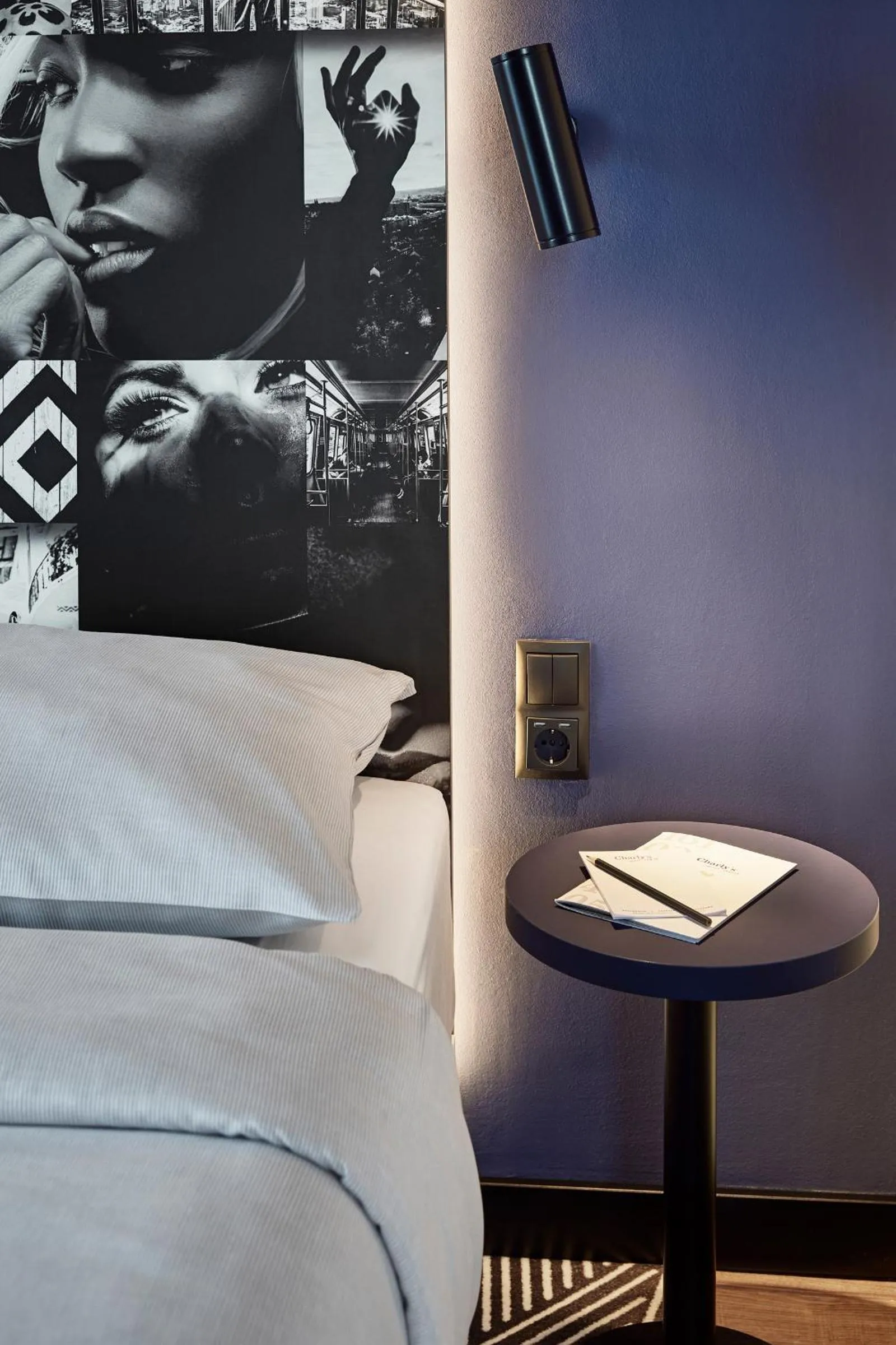 Photo of the whole room, Bed in LEGERE EXPRESS Leipzig