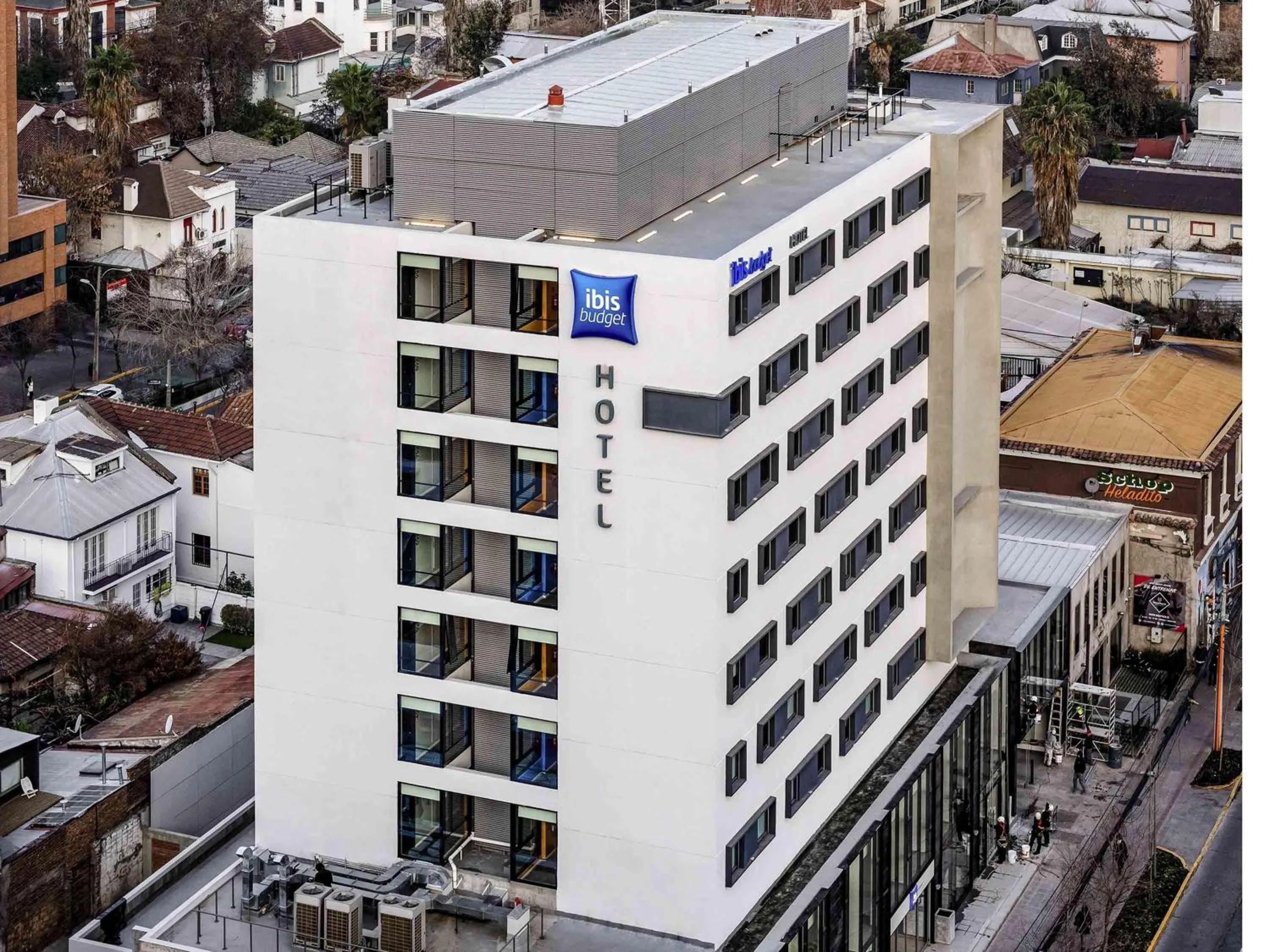 Property building in ibis budget Santiago Providencia