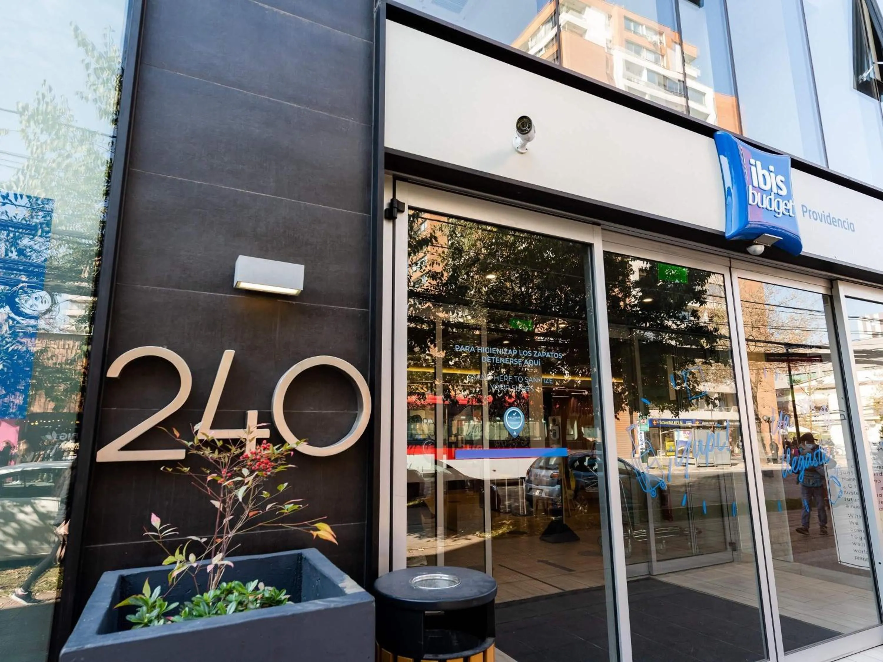 Property building in ibis budget Santiago Providencia