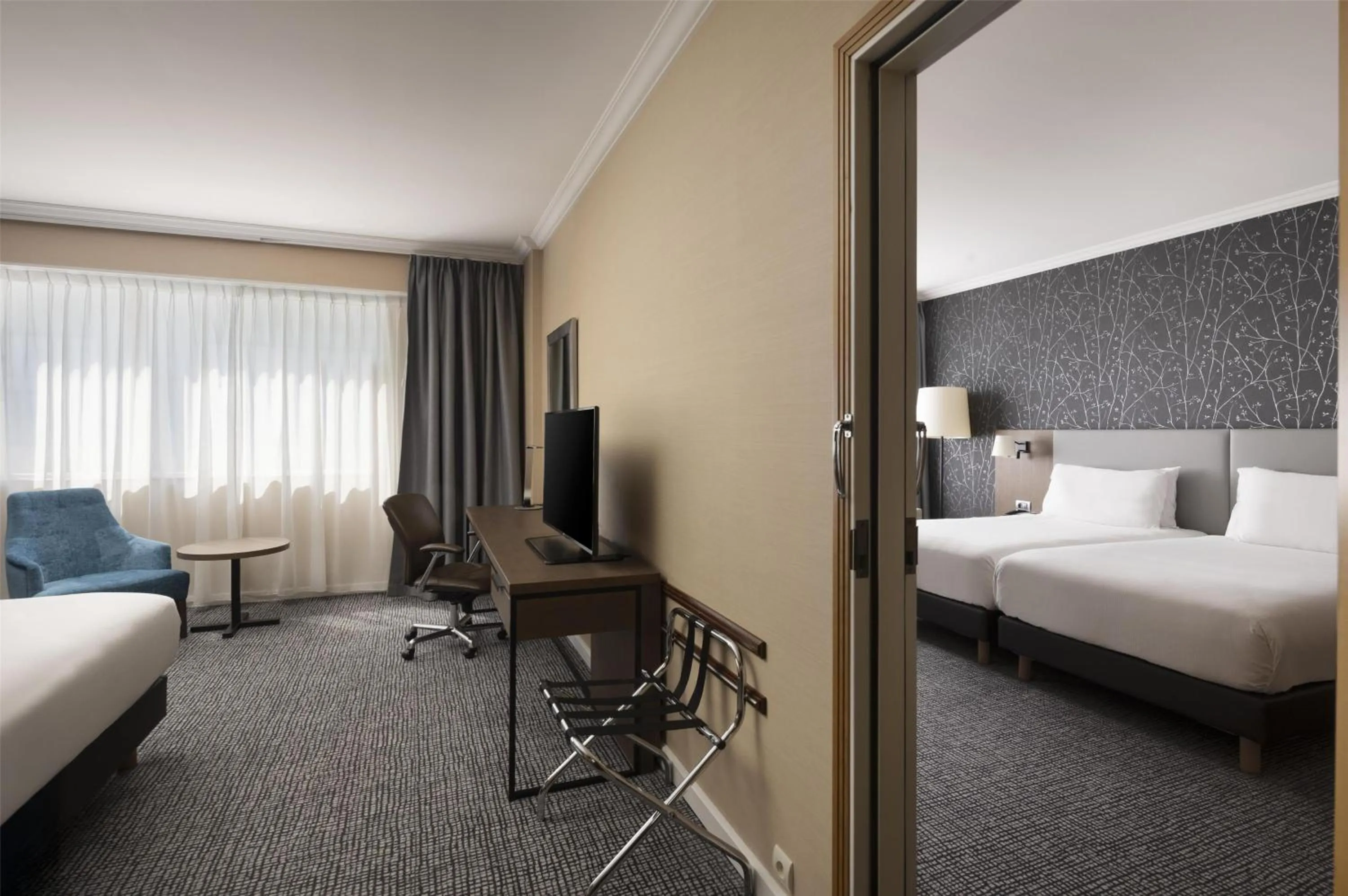 Bed in Hilton Paris Charles De Gaulle Airport