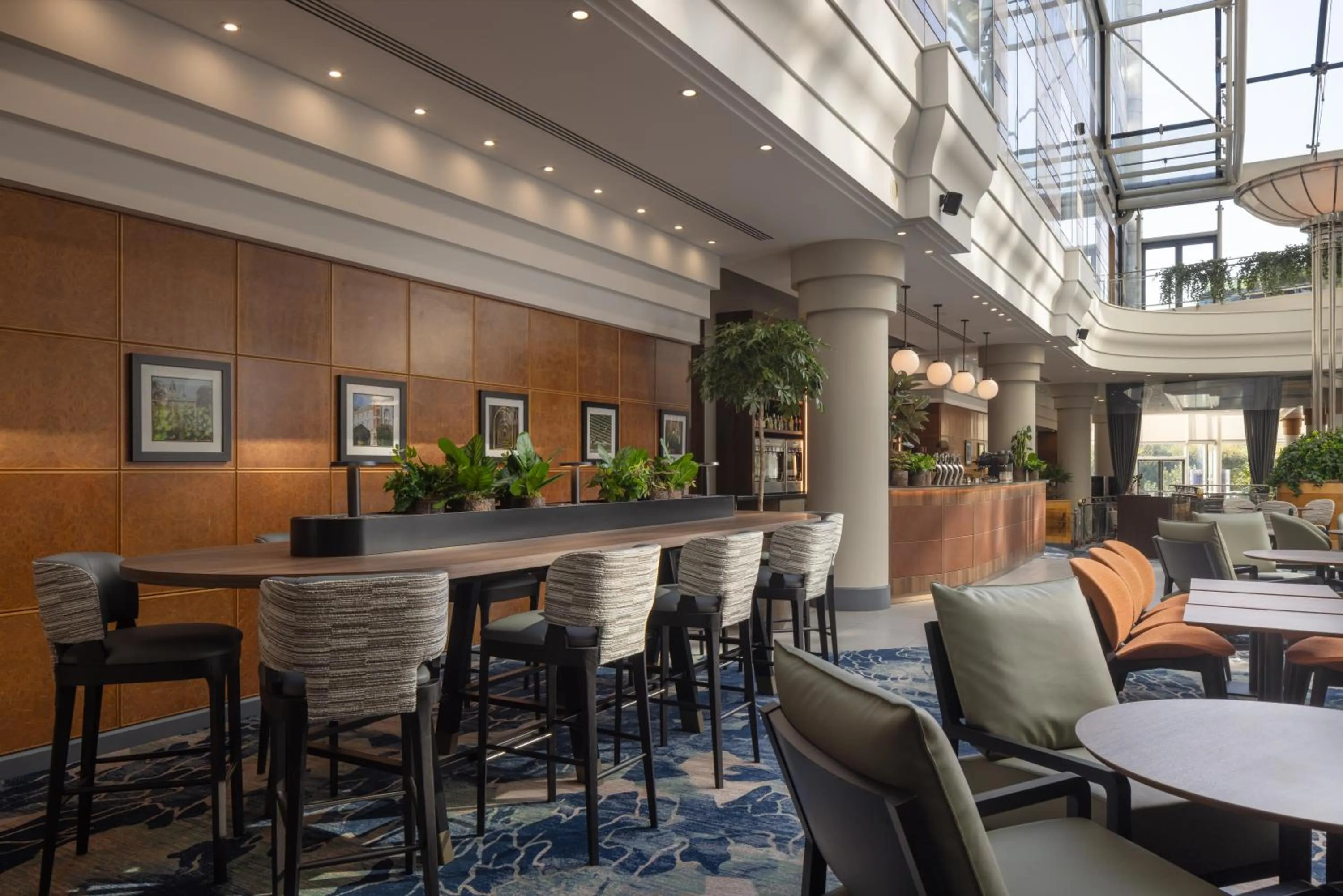 Restaurant/places to eat in Hilton Paris Charles De Gaulle Airport