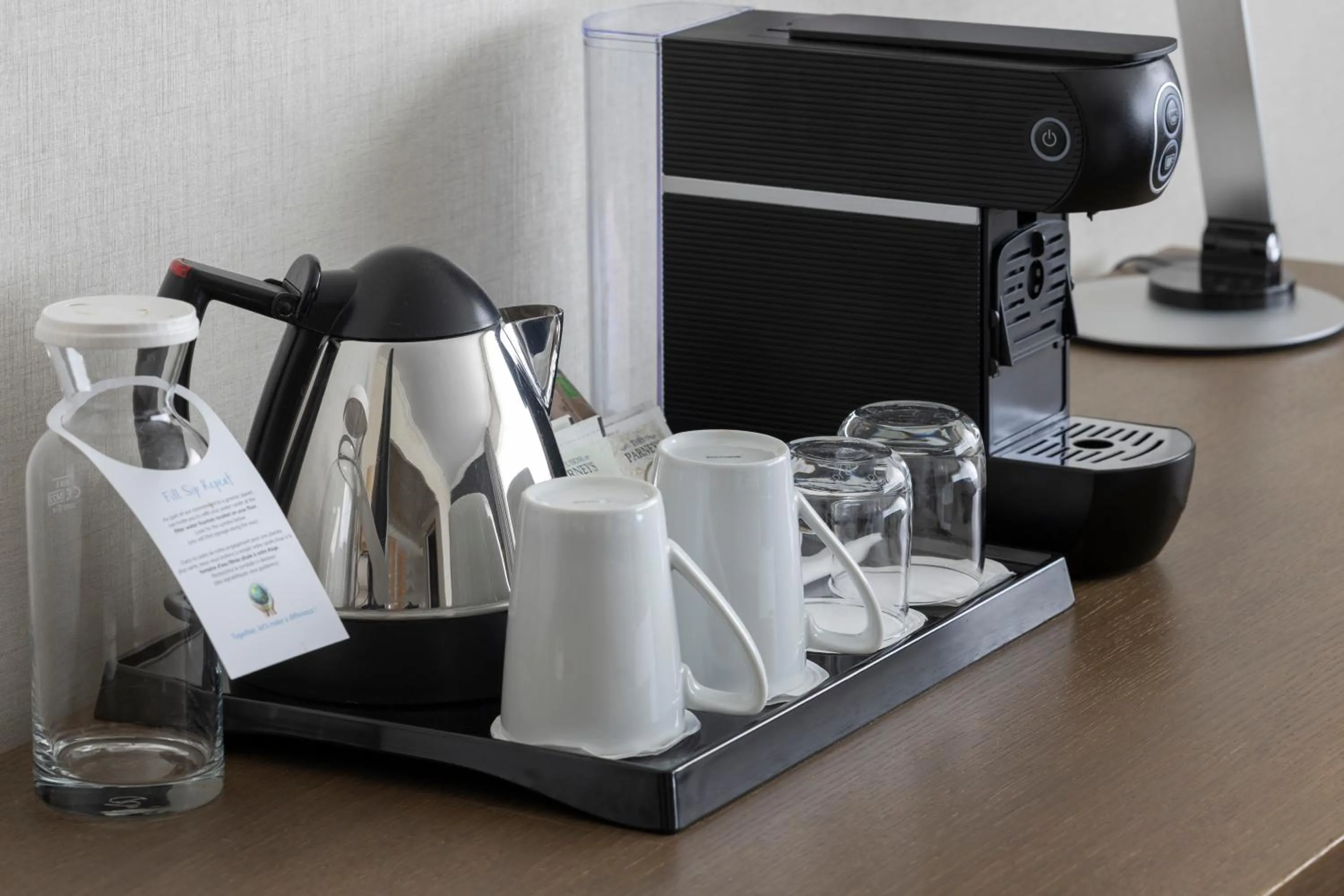 Coffee/tea facilities in Hilton Paris Charles De Gaulle Airport