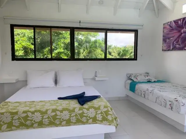 Triple Room with Balcony in Casa Frente al Mar San Andrés Piscina Privada Triple Room with Balcony in Casa Frente al Mar San Andrés Piscina Privada