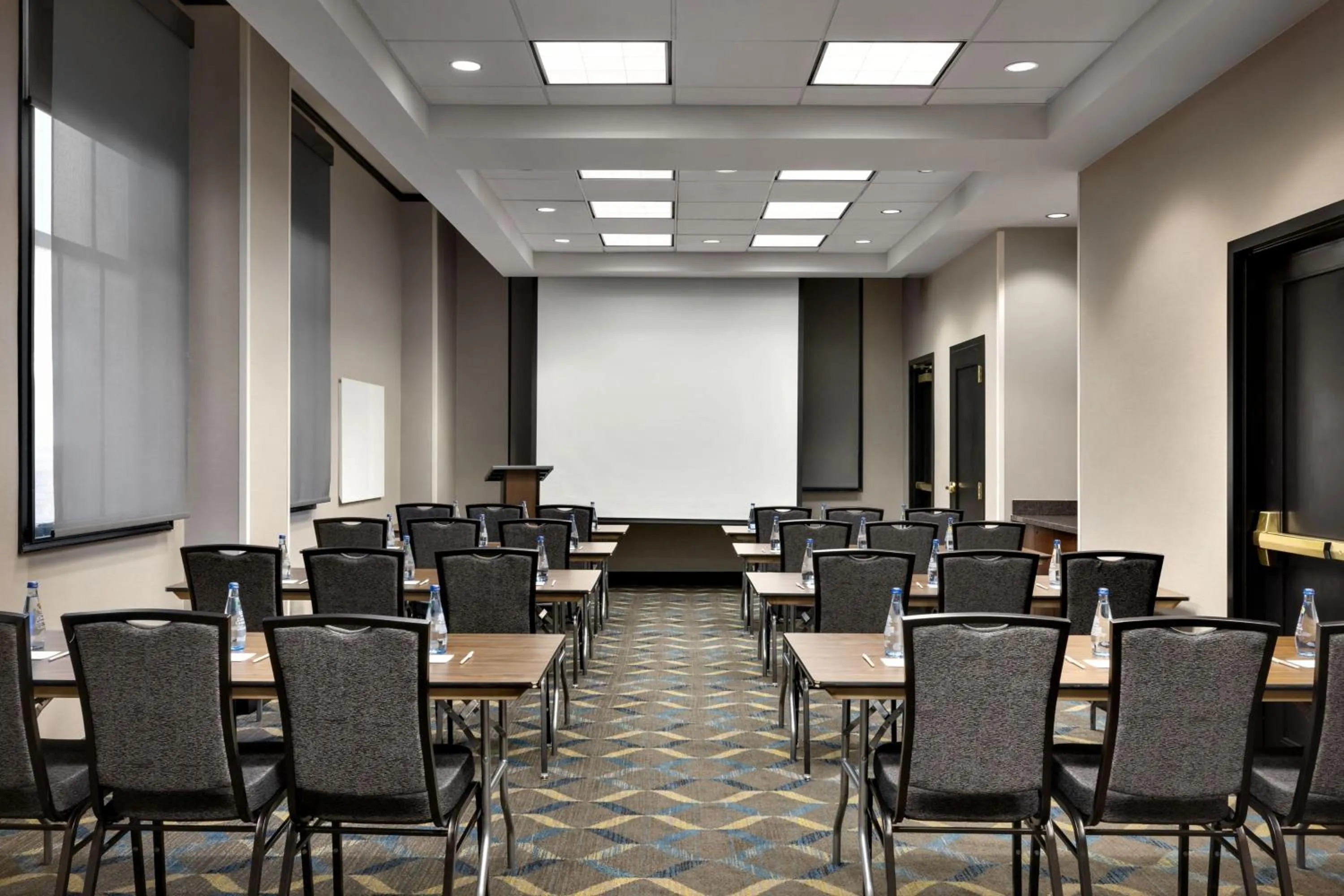 Meeting/conference room in Residence Inn by Marriott Omaha Downtown Old Market Area