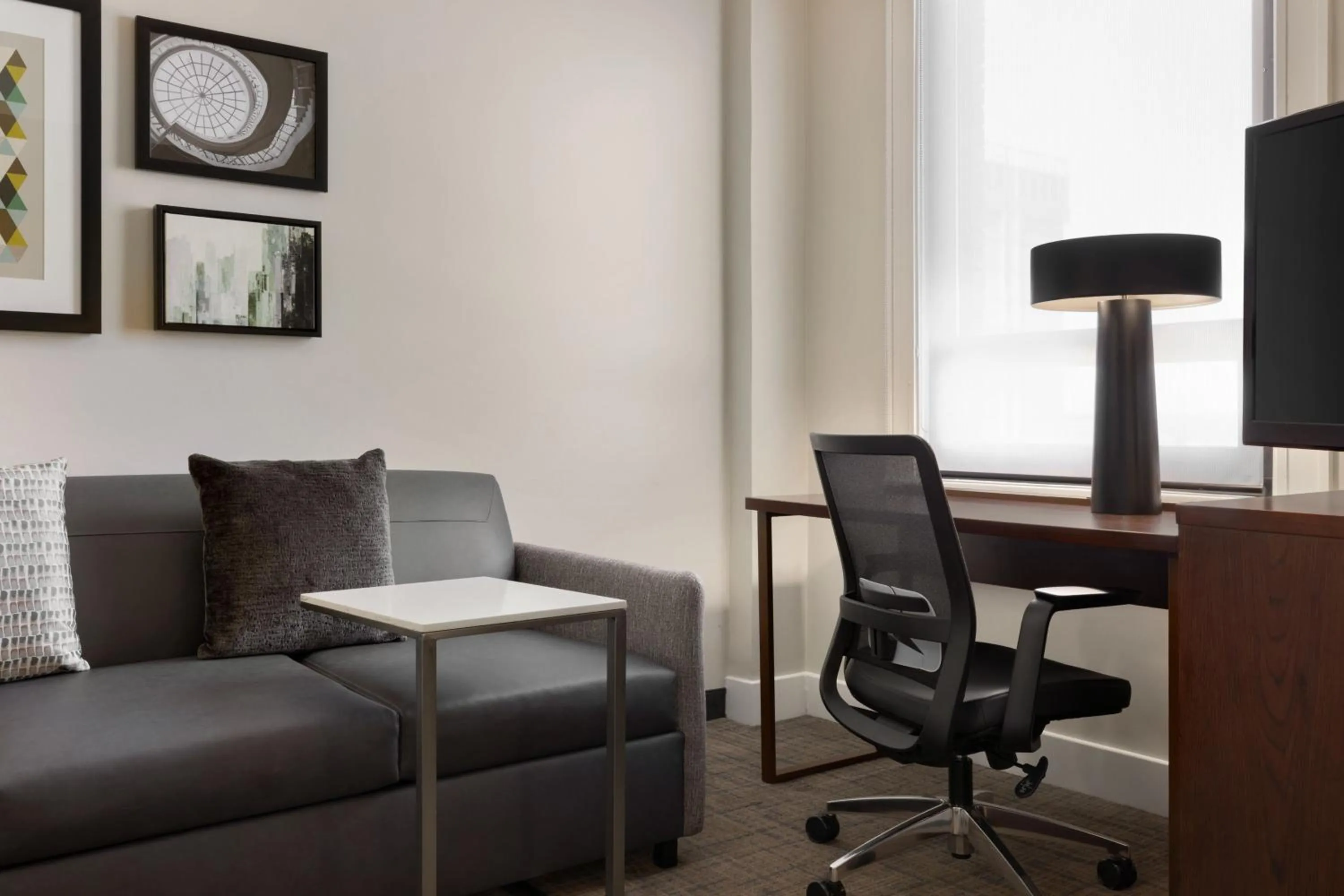 Bedroom in Residence Inn by Marriott Omaha Downtown Old Market Area