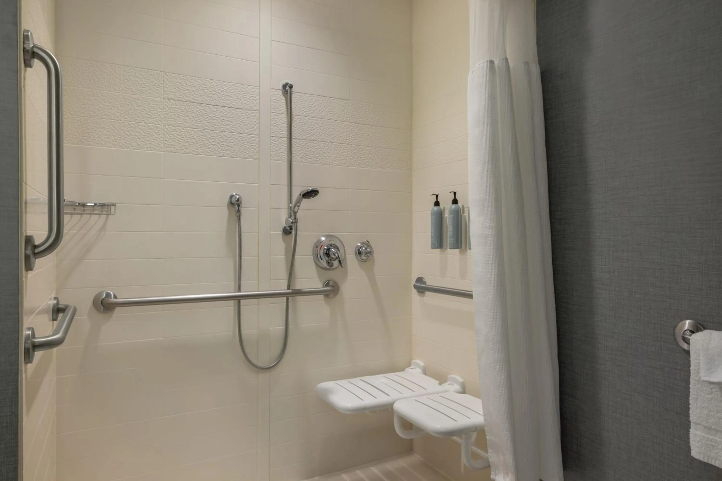 Bathroom in Residence Inn by Marriott Omaha Downtown Old Market Area