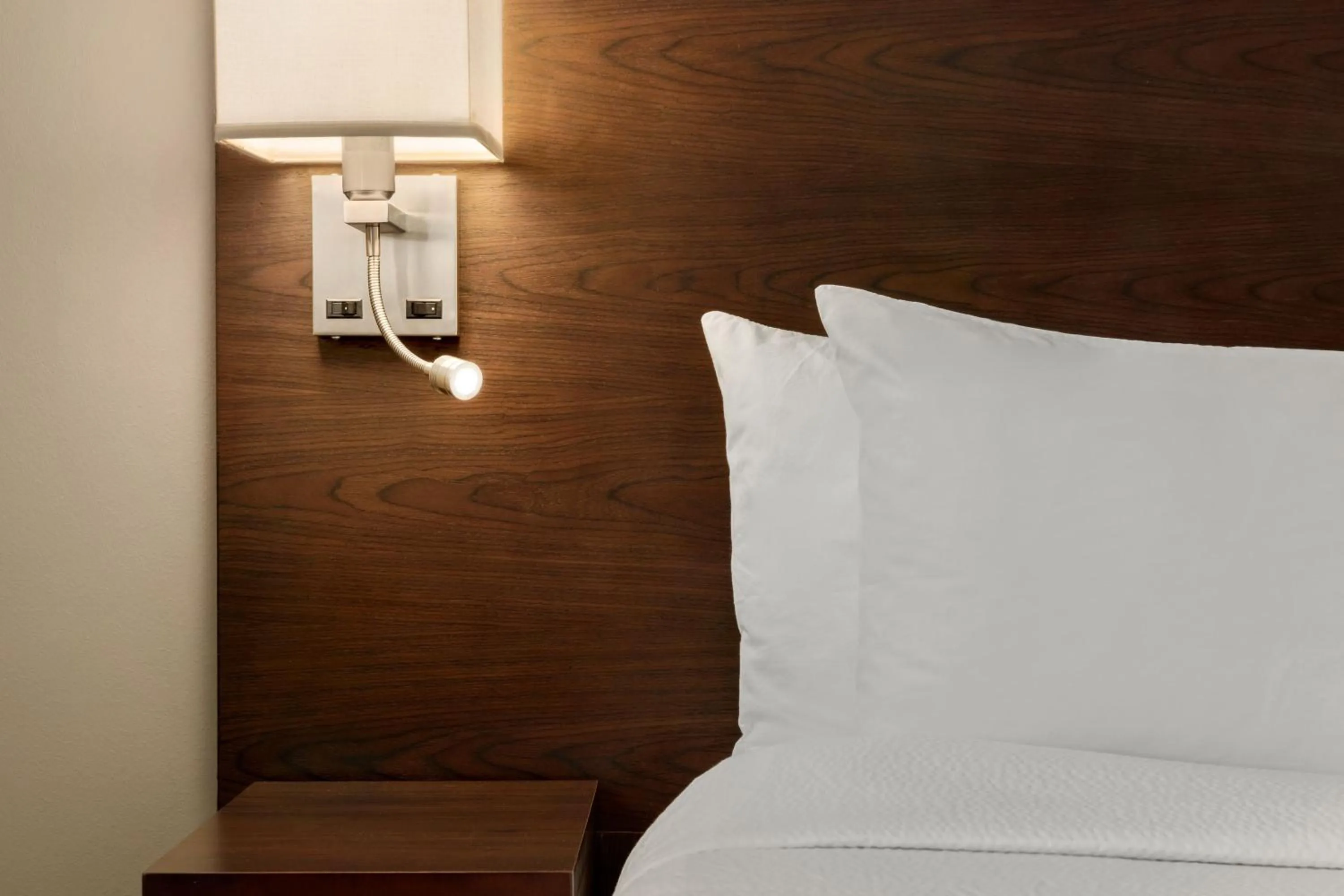 Bedroom, Bed in Residence Inn by Marriott Omaha Downtown Old Market Area